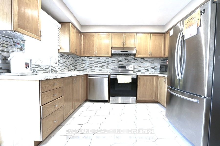87 Kyla Crescent Property Photo 32