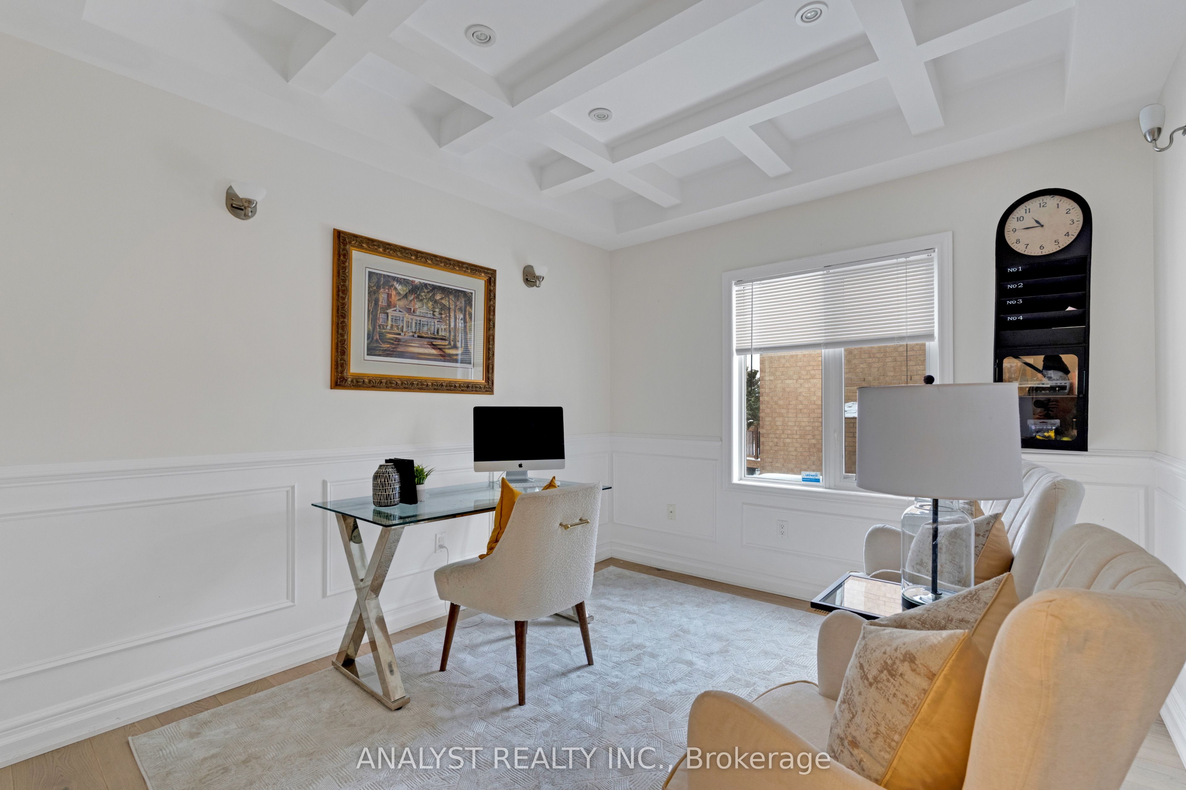 43 Carstad Crescent Property Photo 18