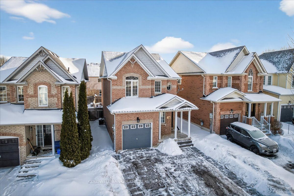 70 Margaret Graham Crescent Property Photo 1