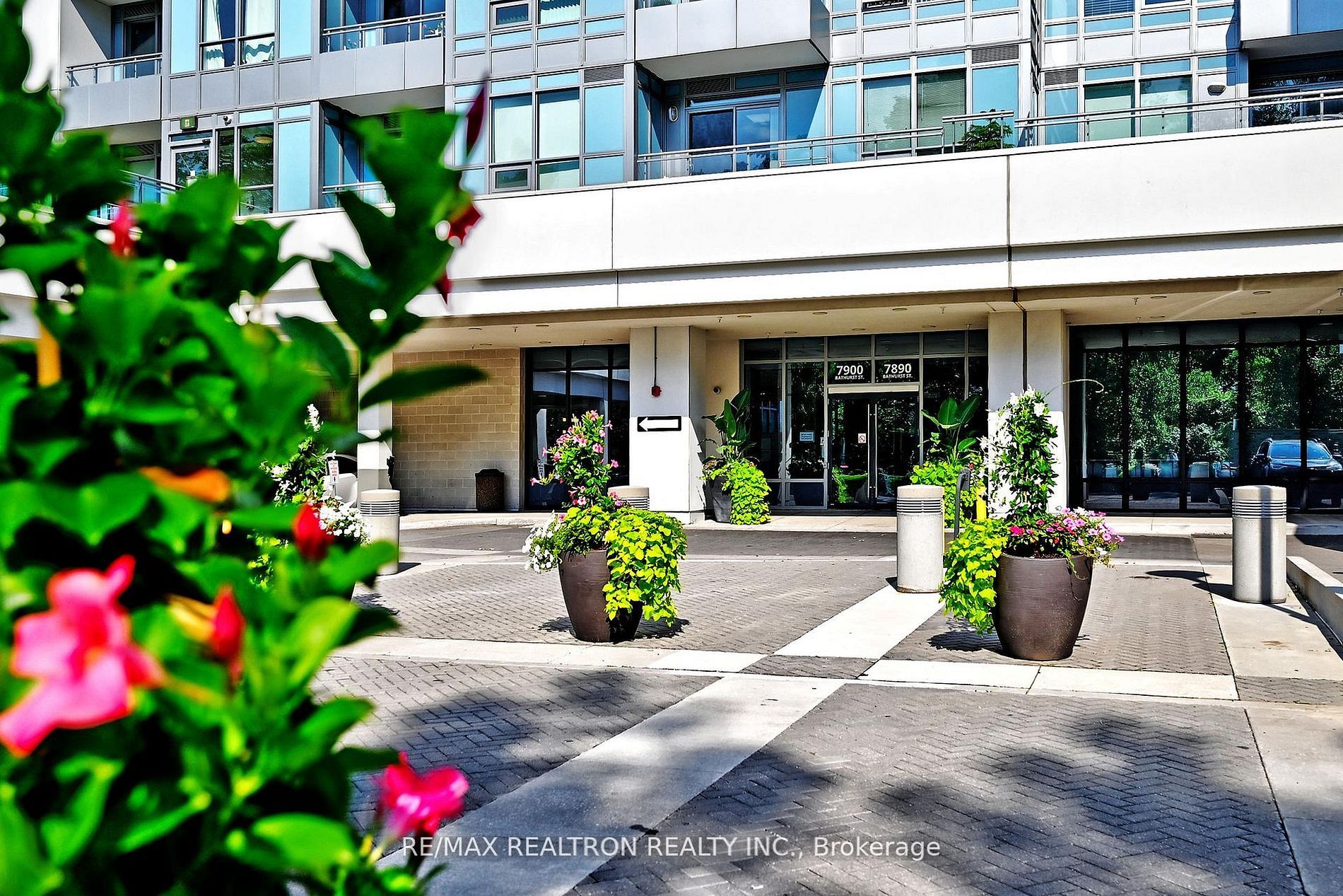 7900 Bathurst Street 1122 Property Photo 4