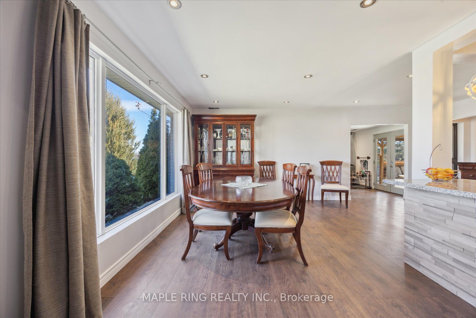 27 Jamieson Drive Property Photo 3