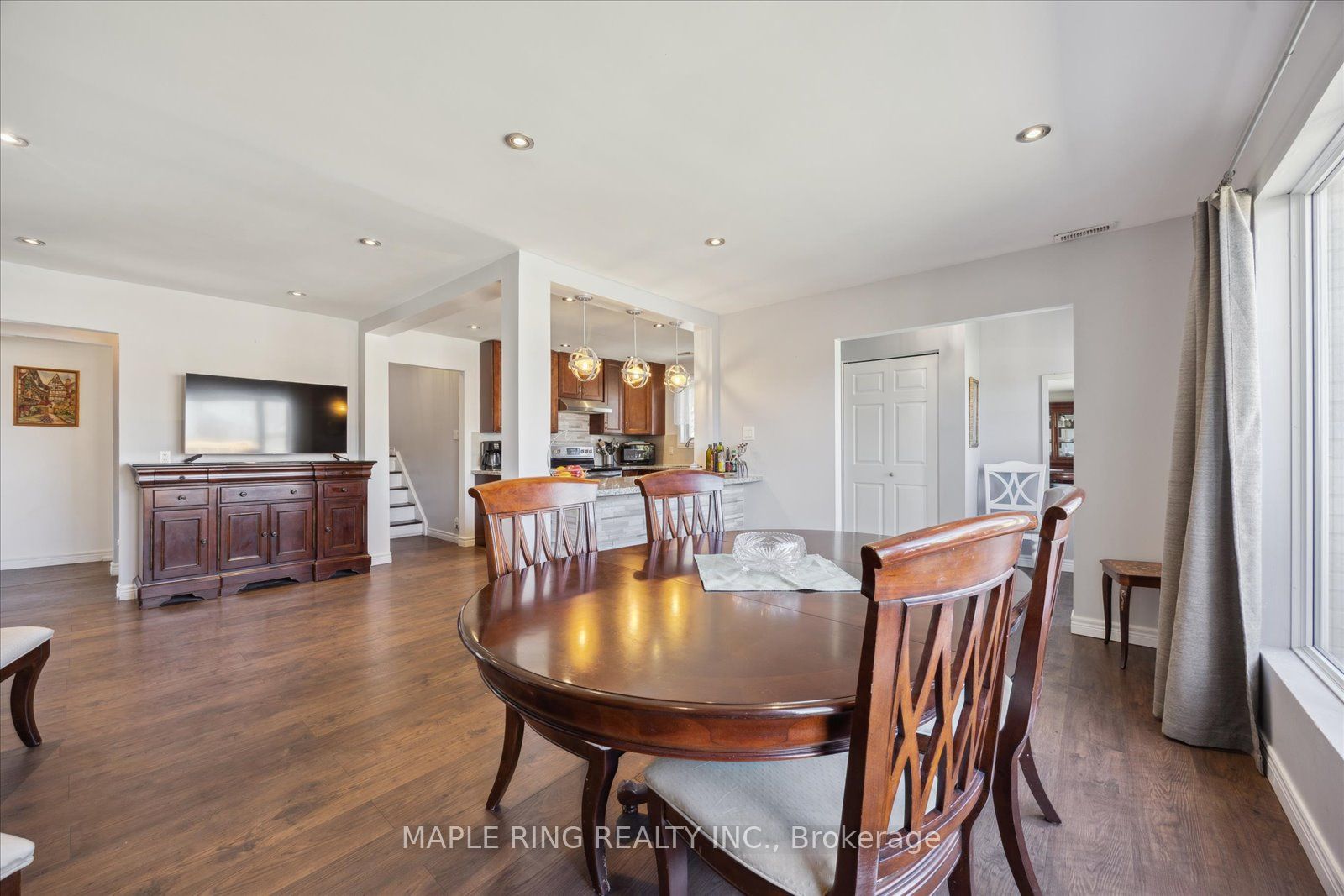 27 Jamieson Drive Property Photo 6