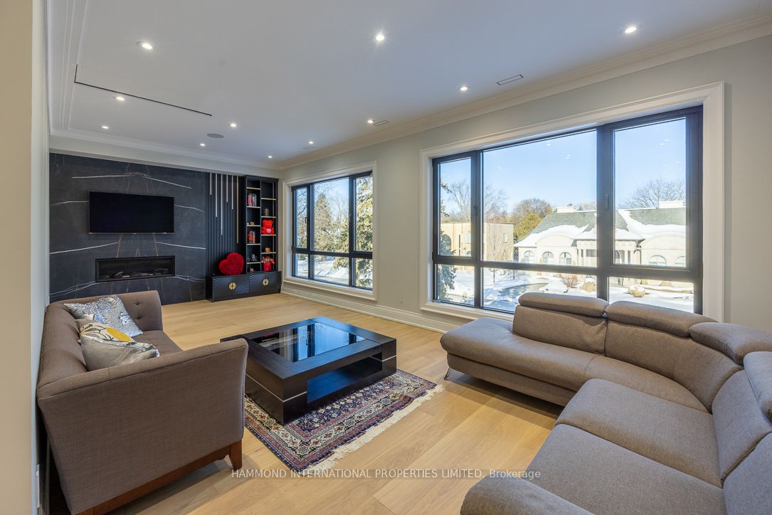26 Valloncliffe Road Property Photo 23