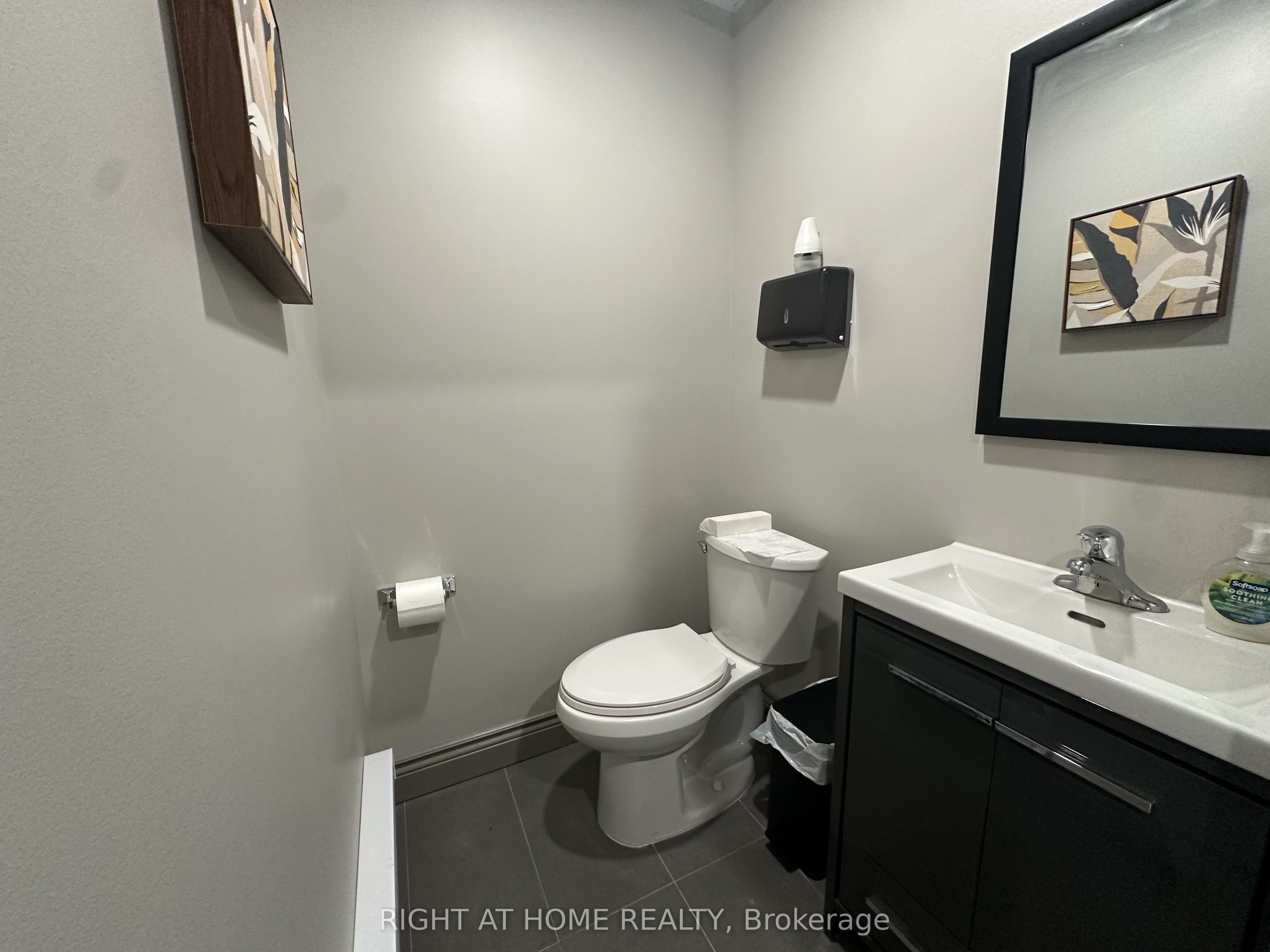 1228 Gorham Street 4 Property Photo 27