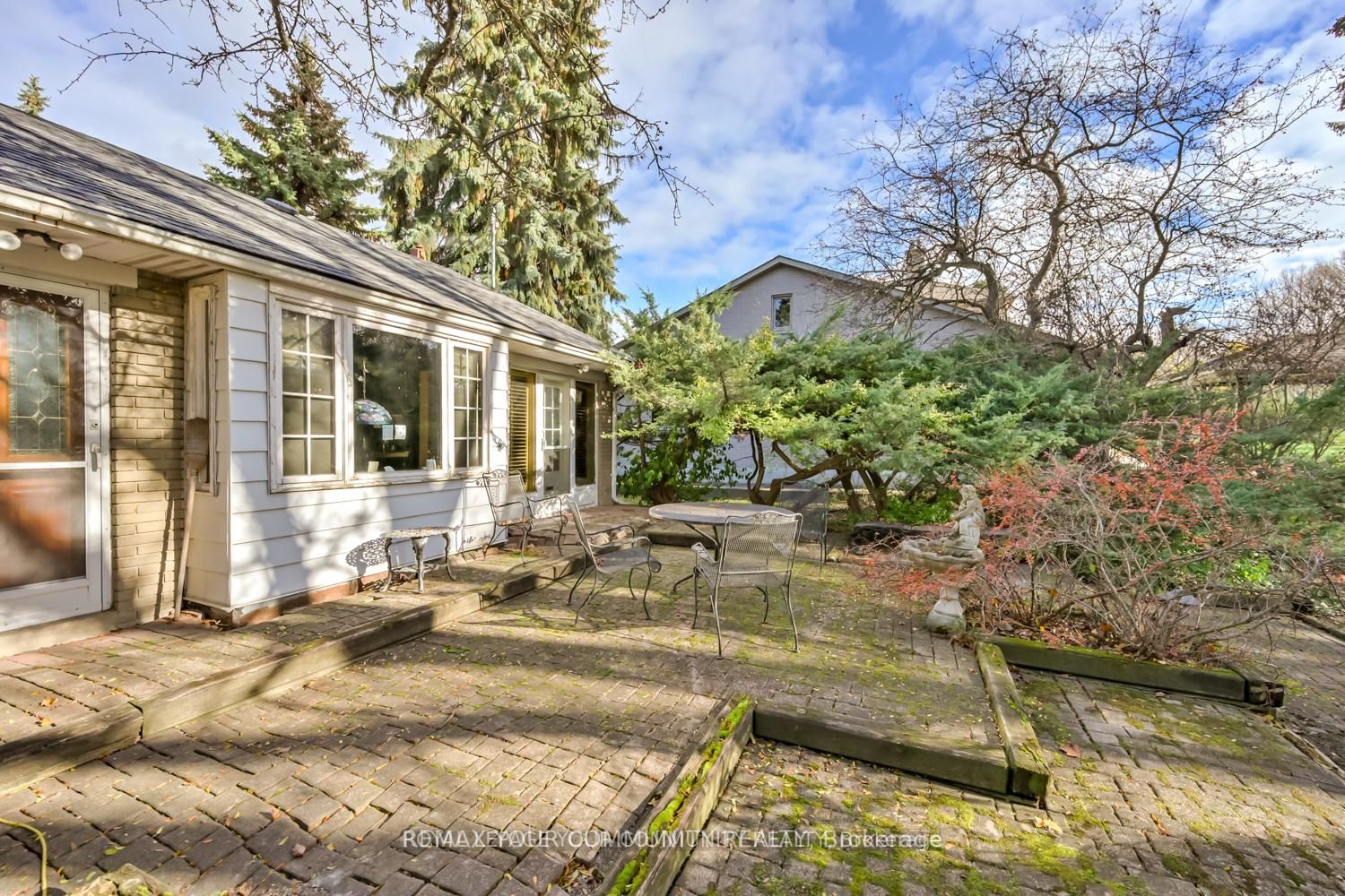 23 Denham Drive Property Photo 12