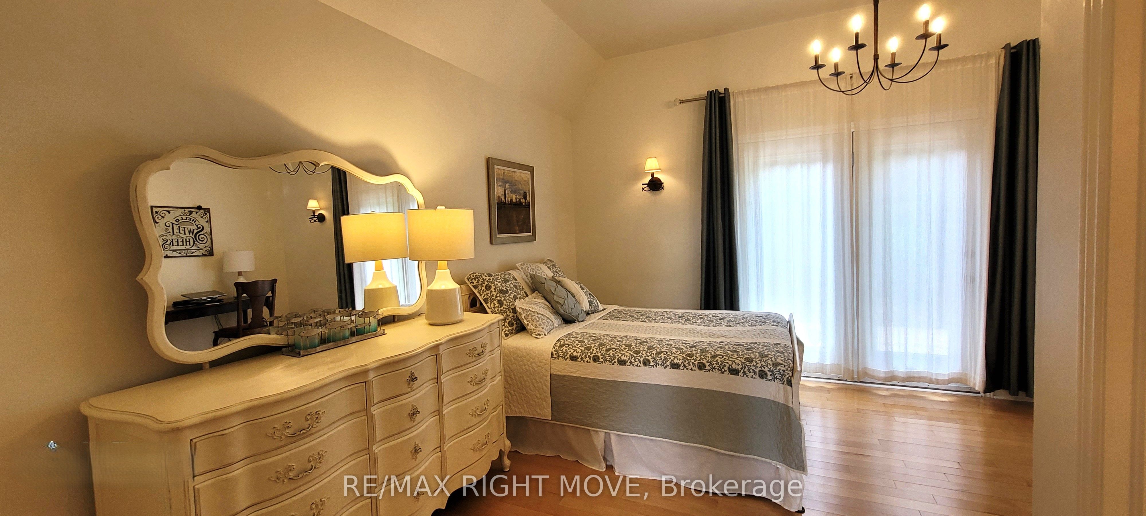 3528 Glenhaven Beach Road Property Photo 25