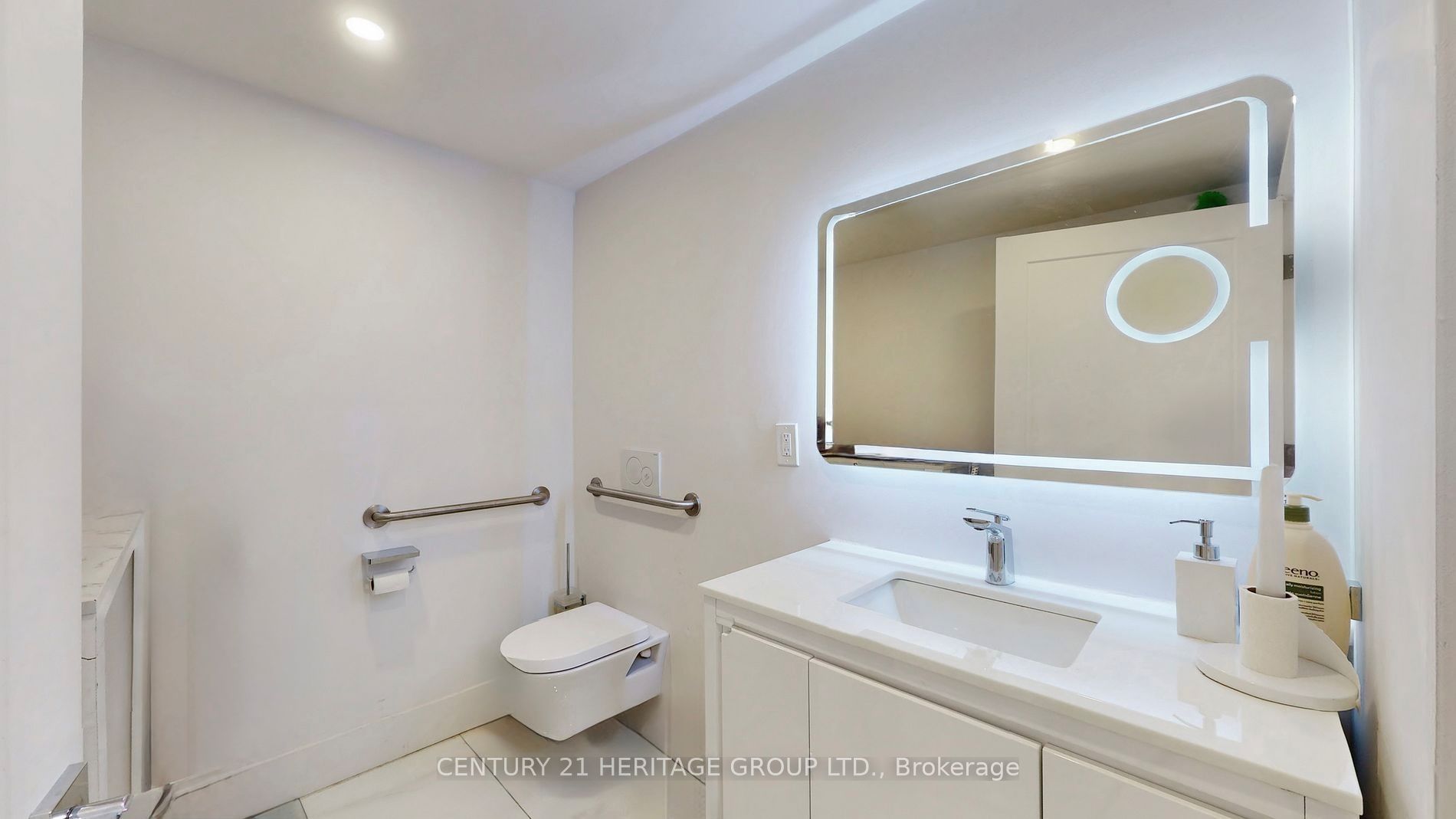 9610 Yonge Street B3 Property Photo 6