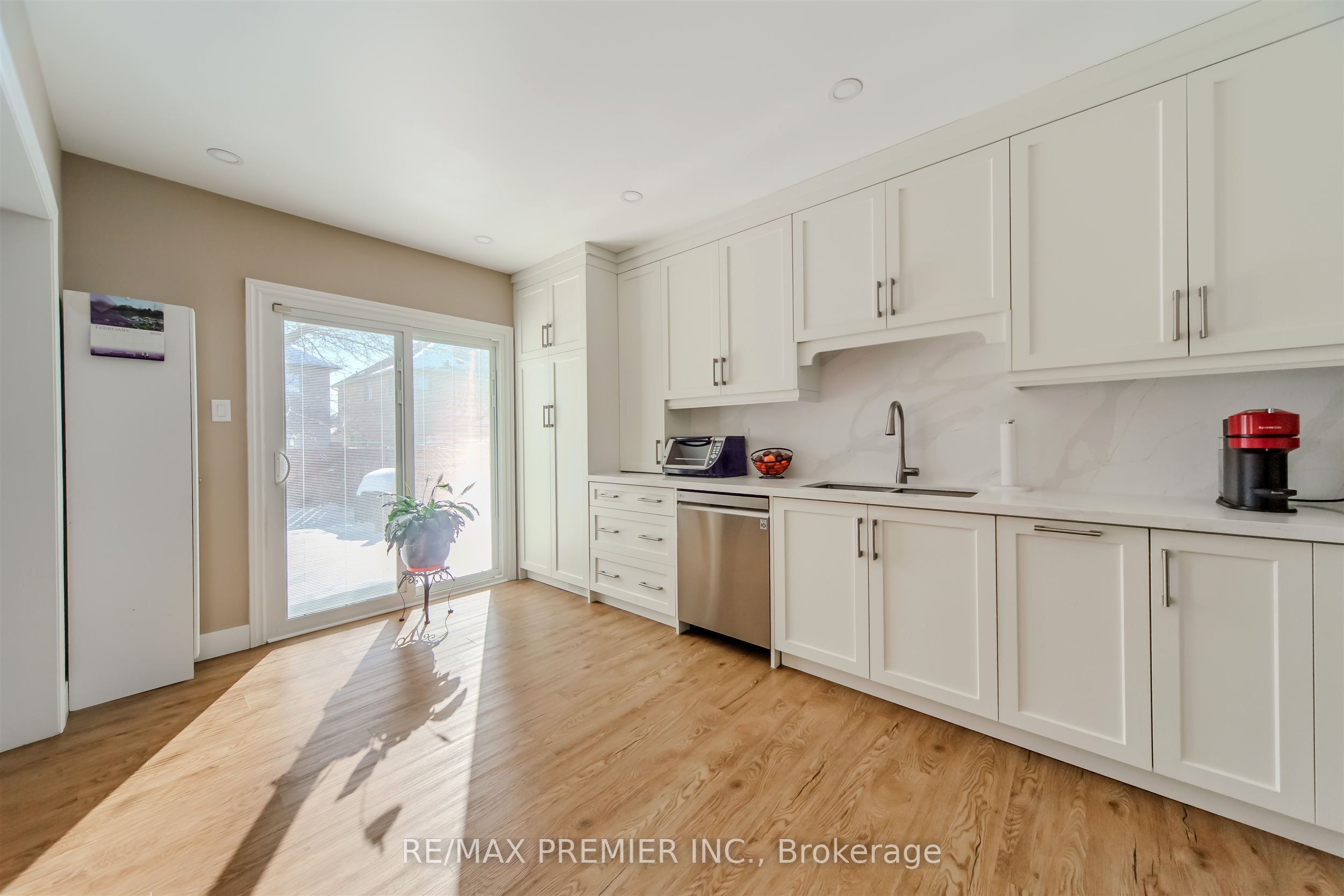 17 Villandry Crescent Property Photo 12