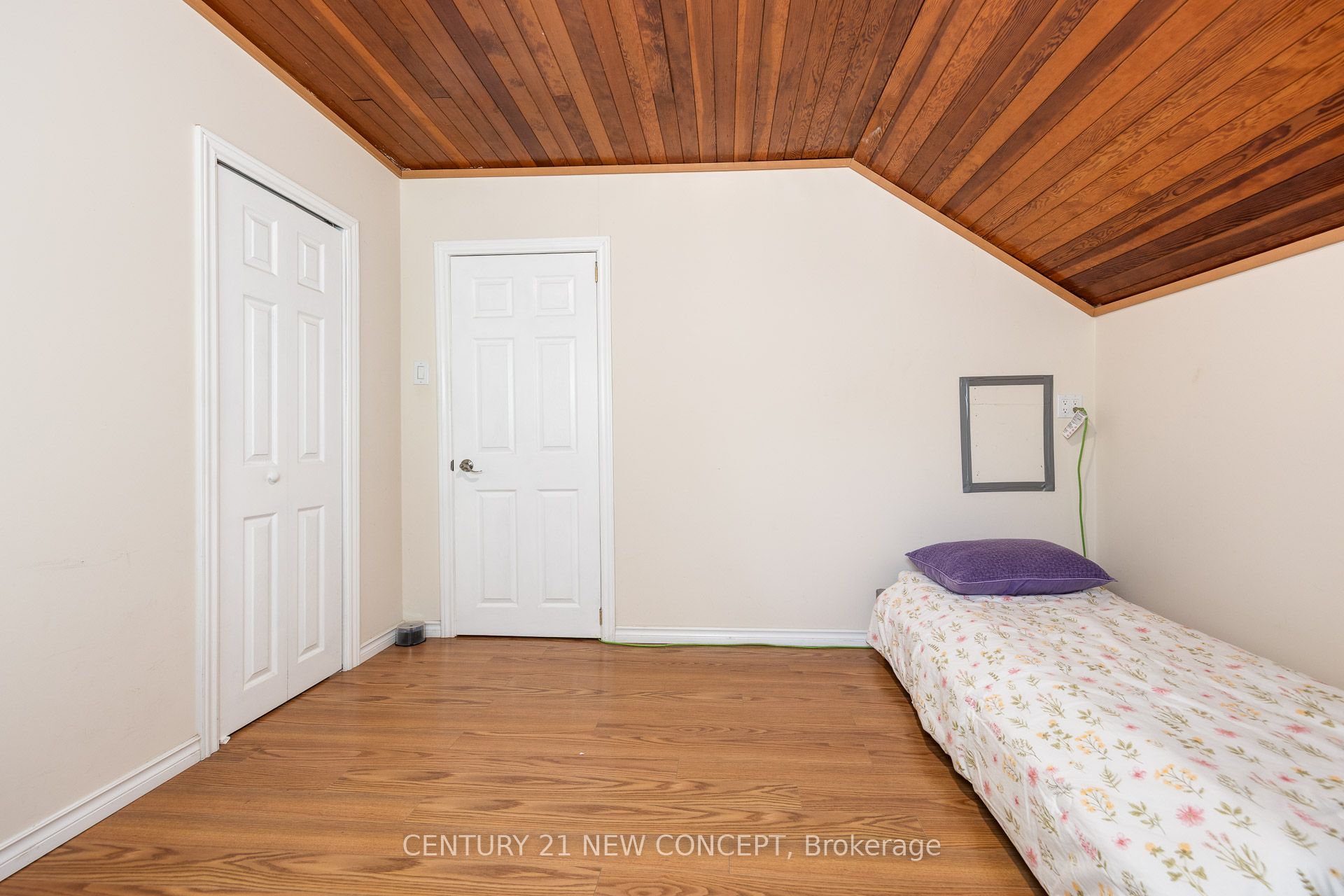 1588 N Metro Road N Property Photo 33