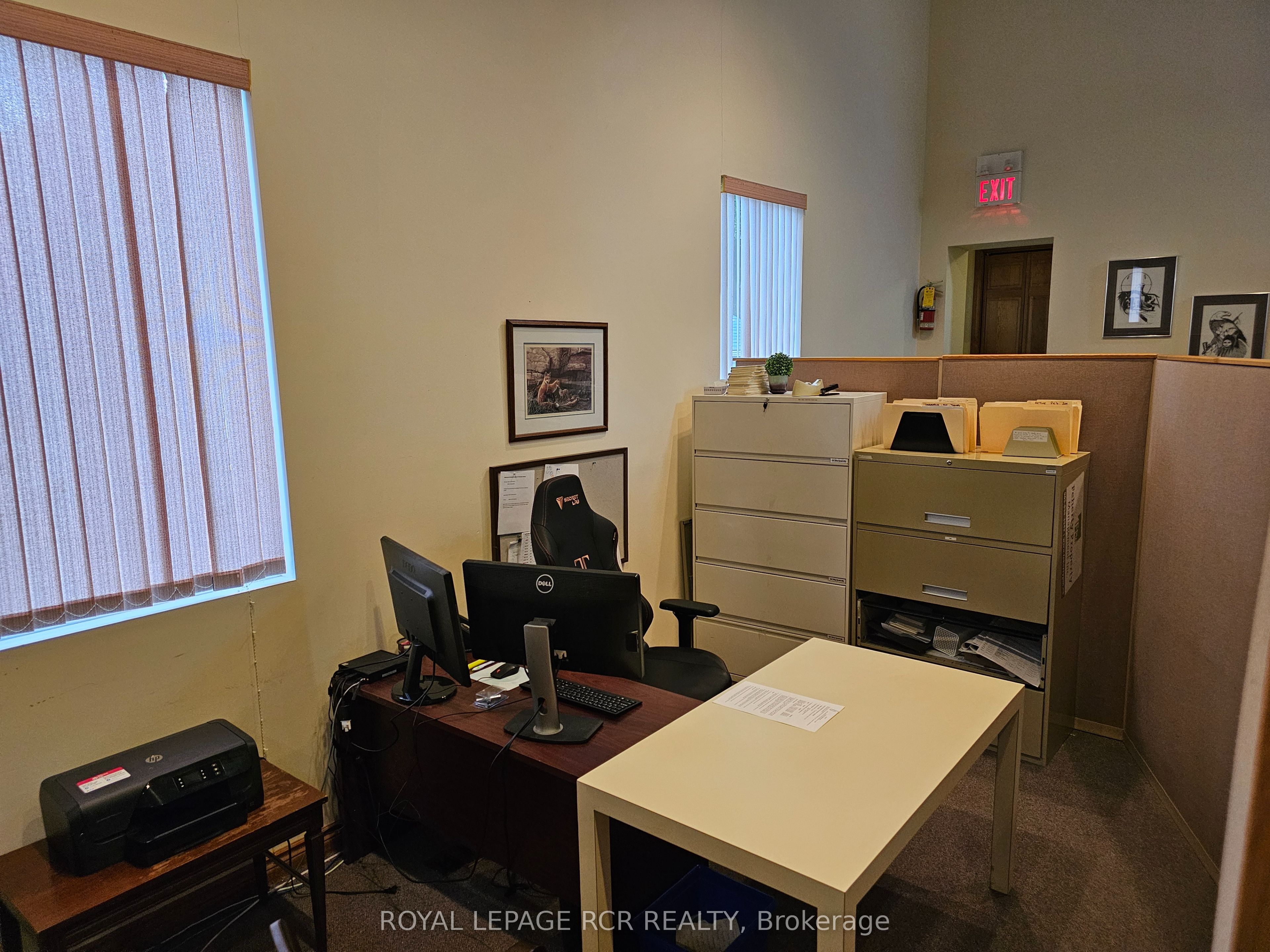 411 Queen Street Main 2c Property Photo 6
