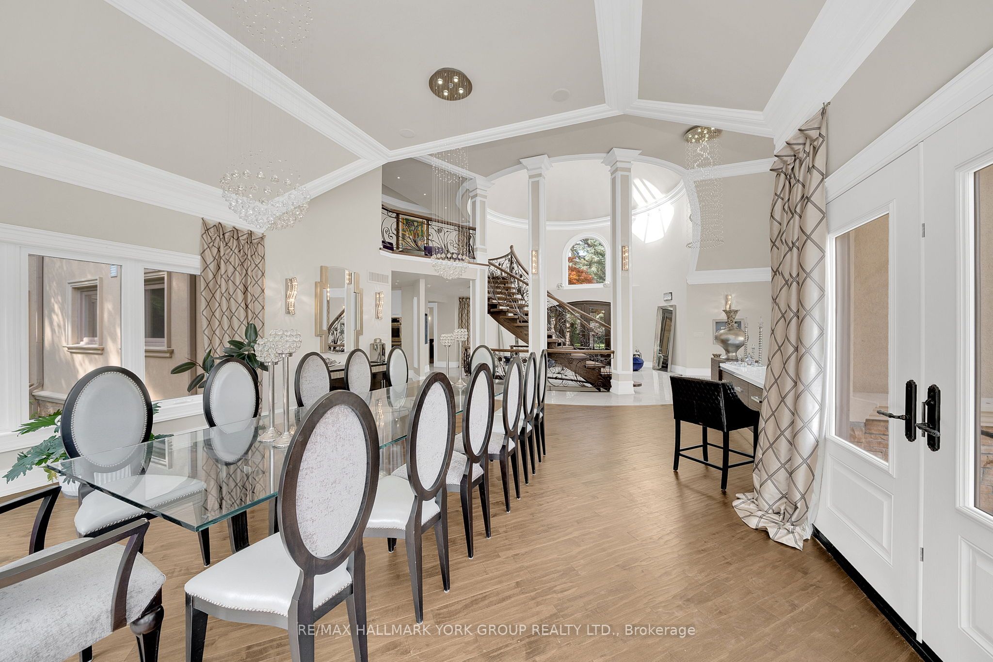 24 Dew Drop Court Property Photo 7