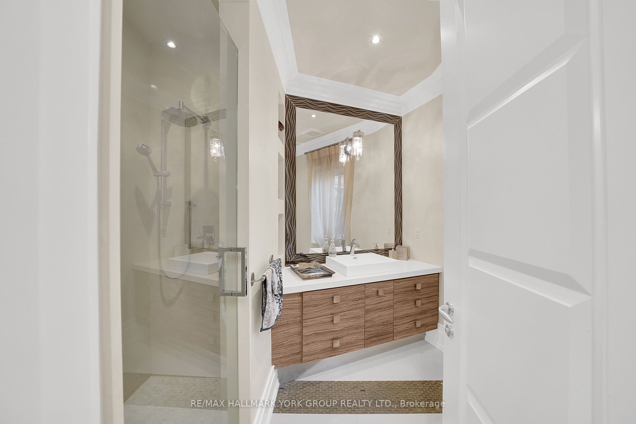 24 Dew Drop Court Property Photo 22