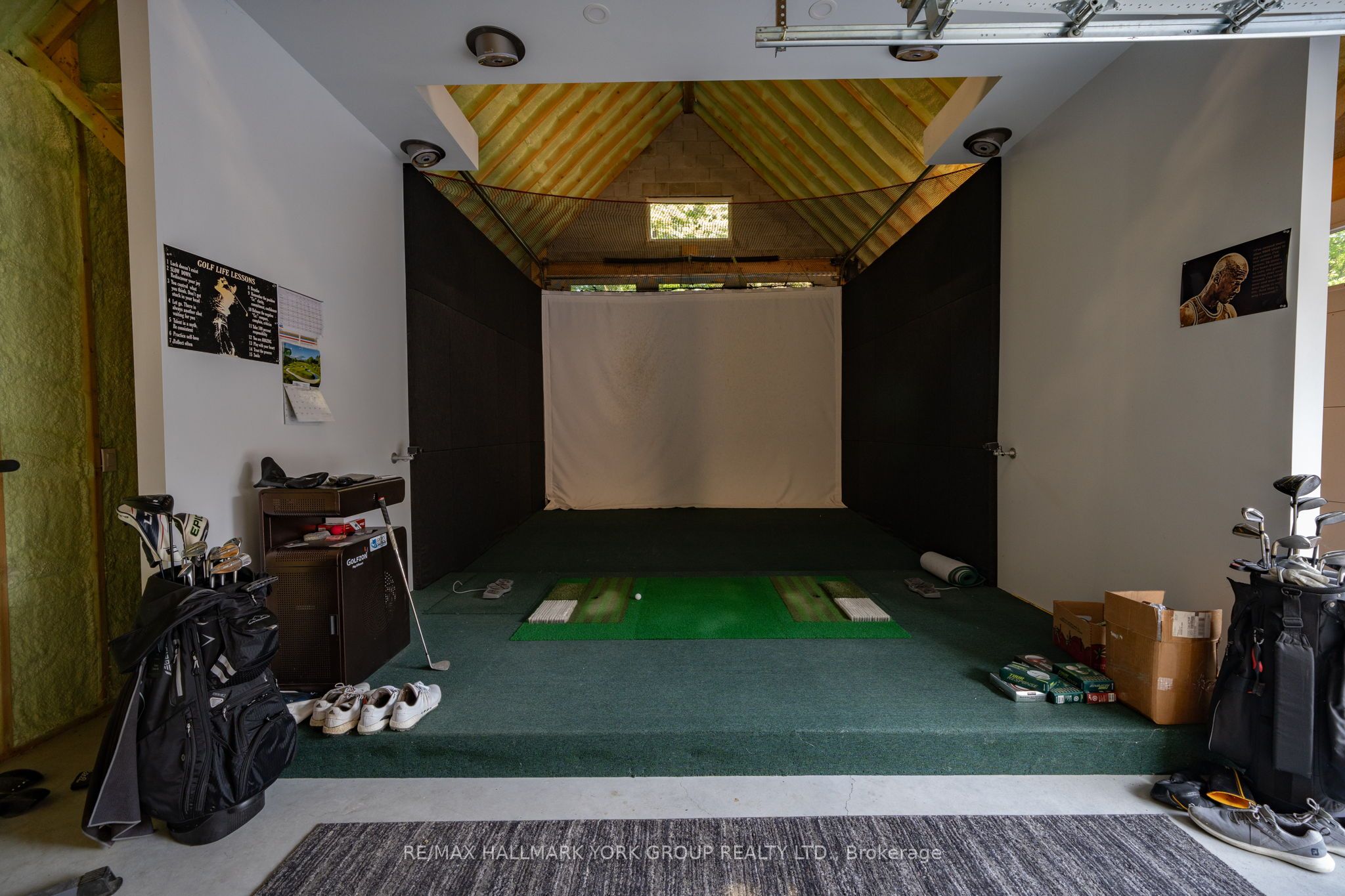 24 Dew Drop Court Property Photo 34
