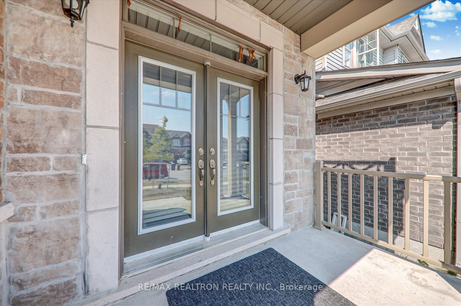 96 Kennedy Boulevard Property Photo 3