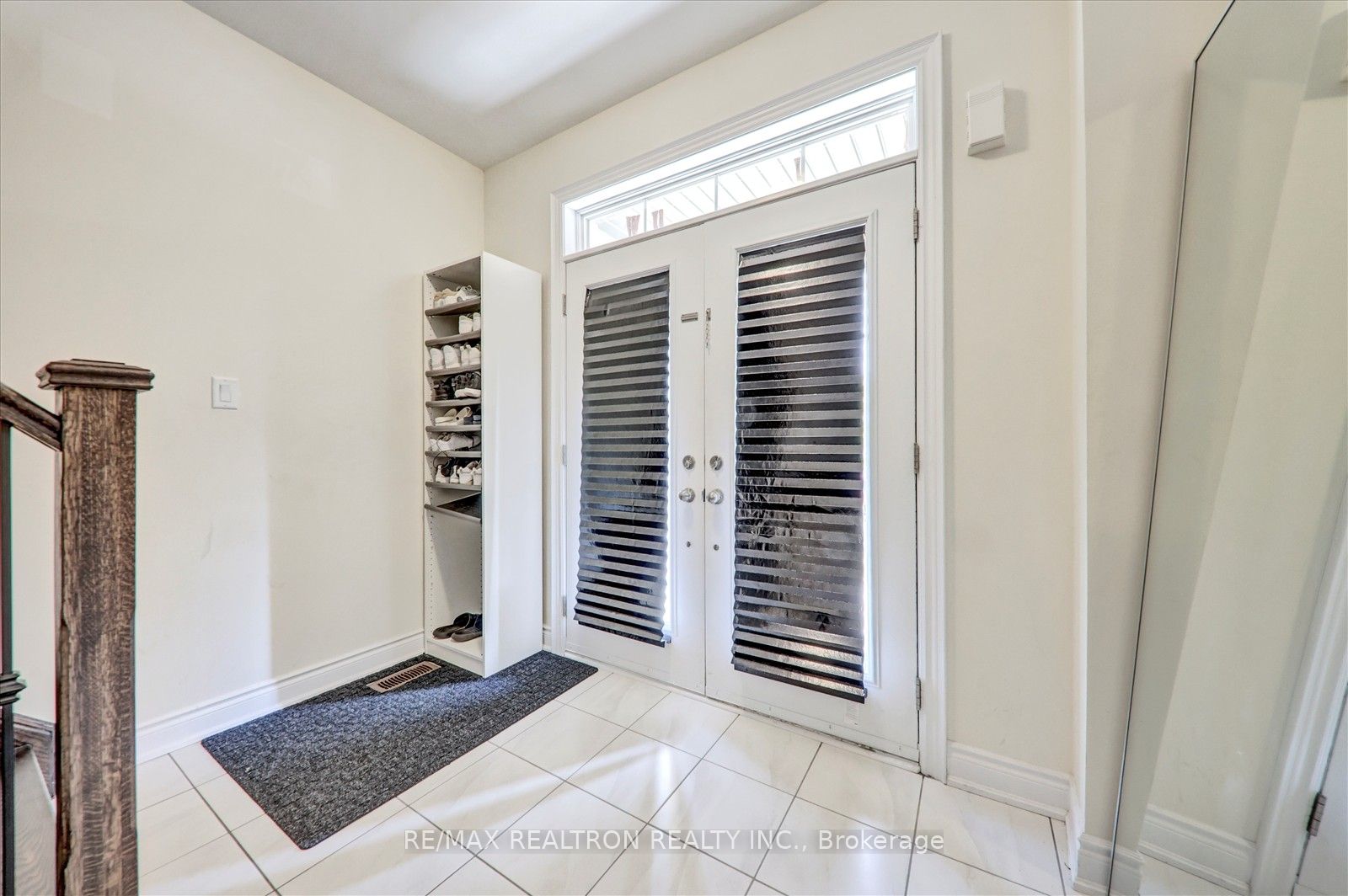 96 Kennedy Boulevard Property Photo 4