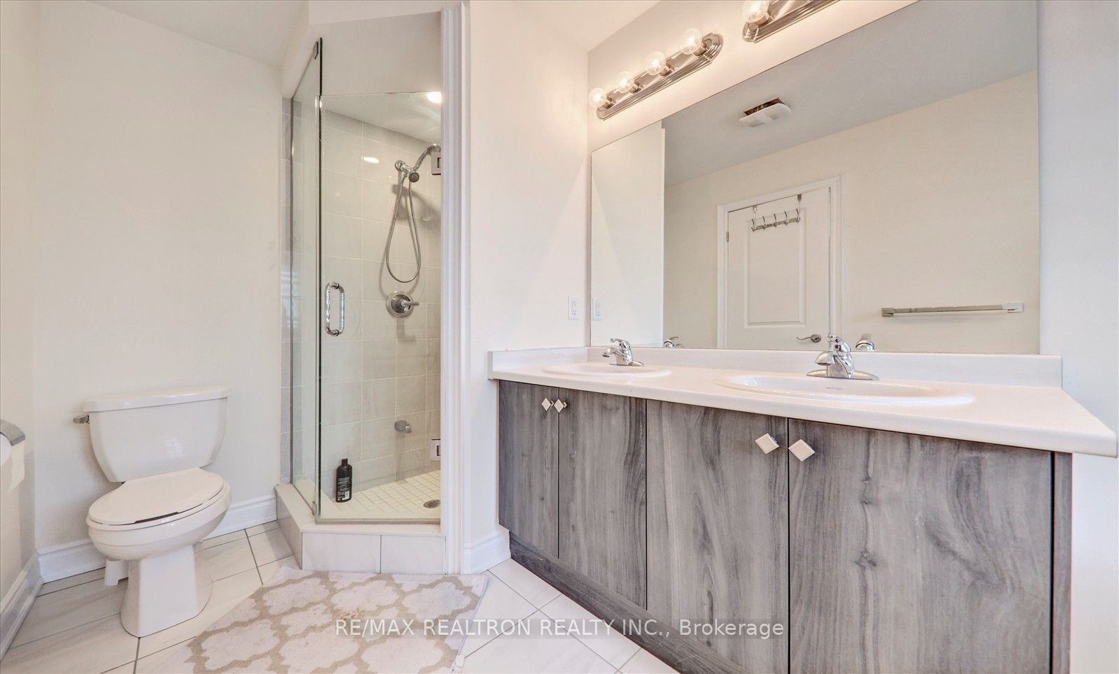 96 Kennedy Boulevard Property Photo 25