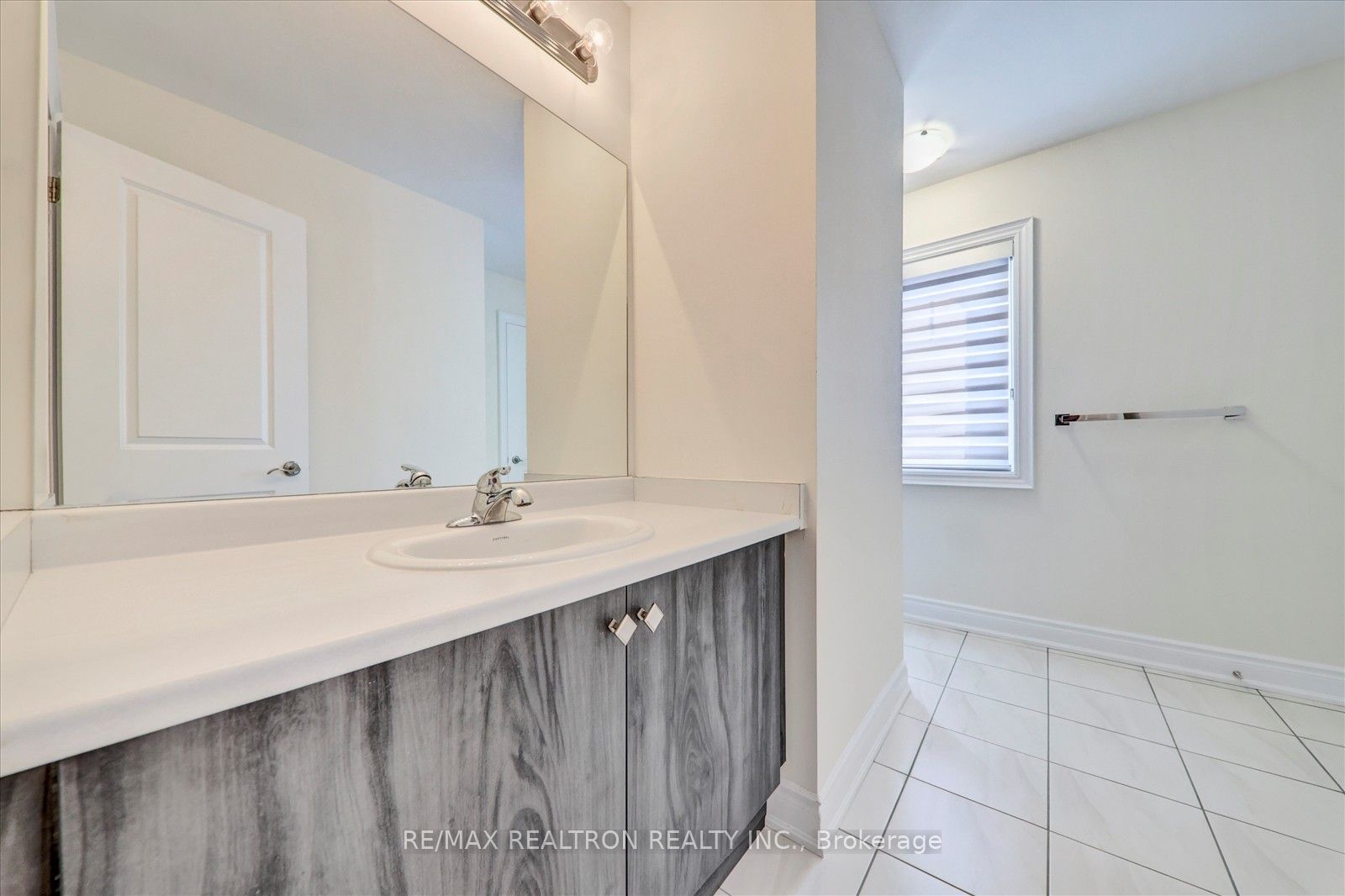 96 Kennedy Boulevard Property Photo 26