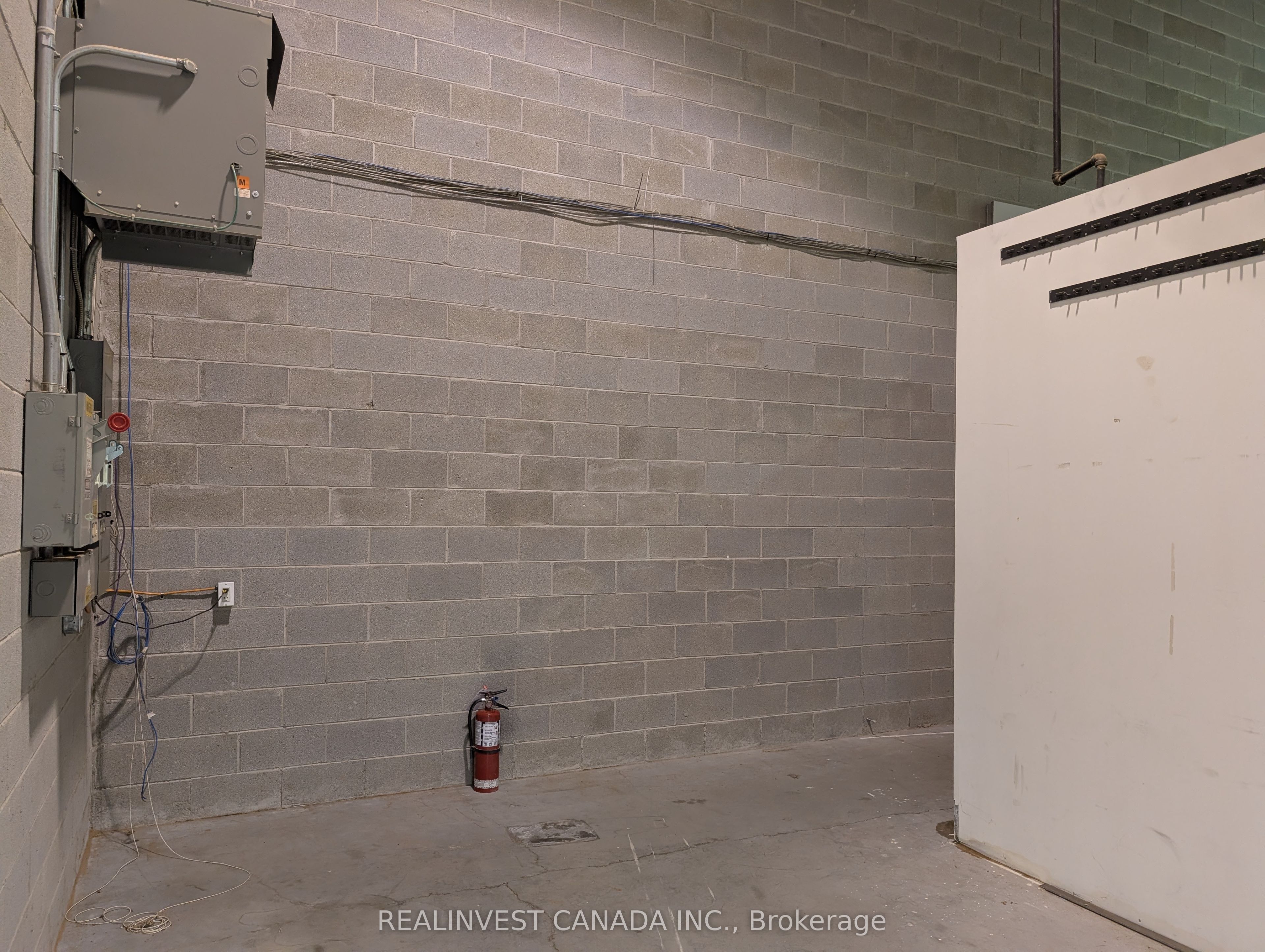 411 Four Valley Drive 38 Property Photo 15