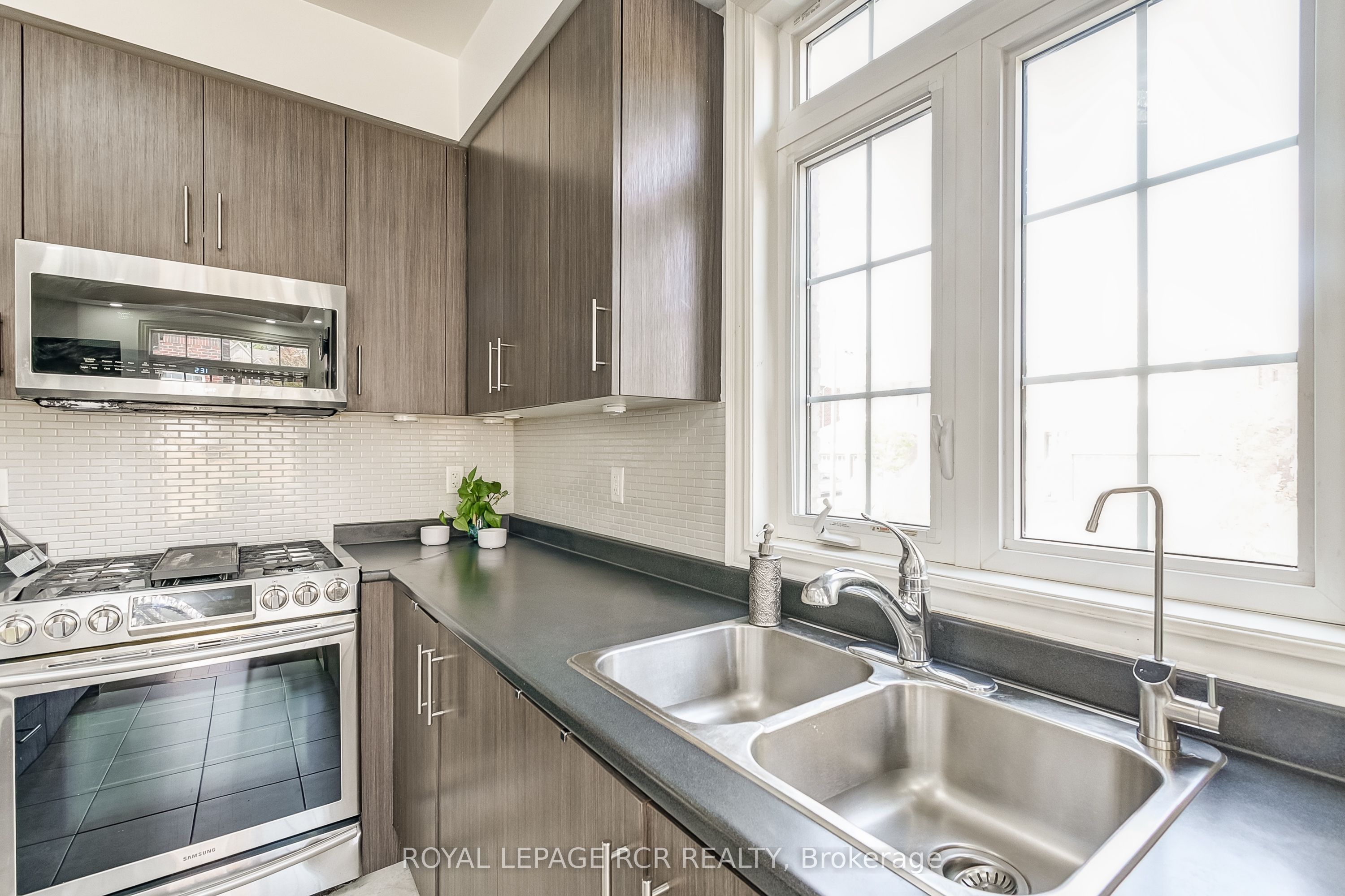 1 Silver Charm Drive Property Photo 25