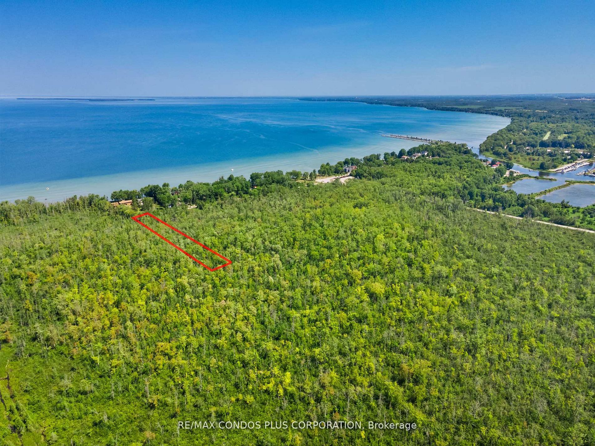 1 Donna Drive Property Photo 2