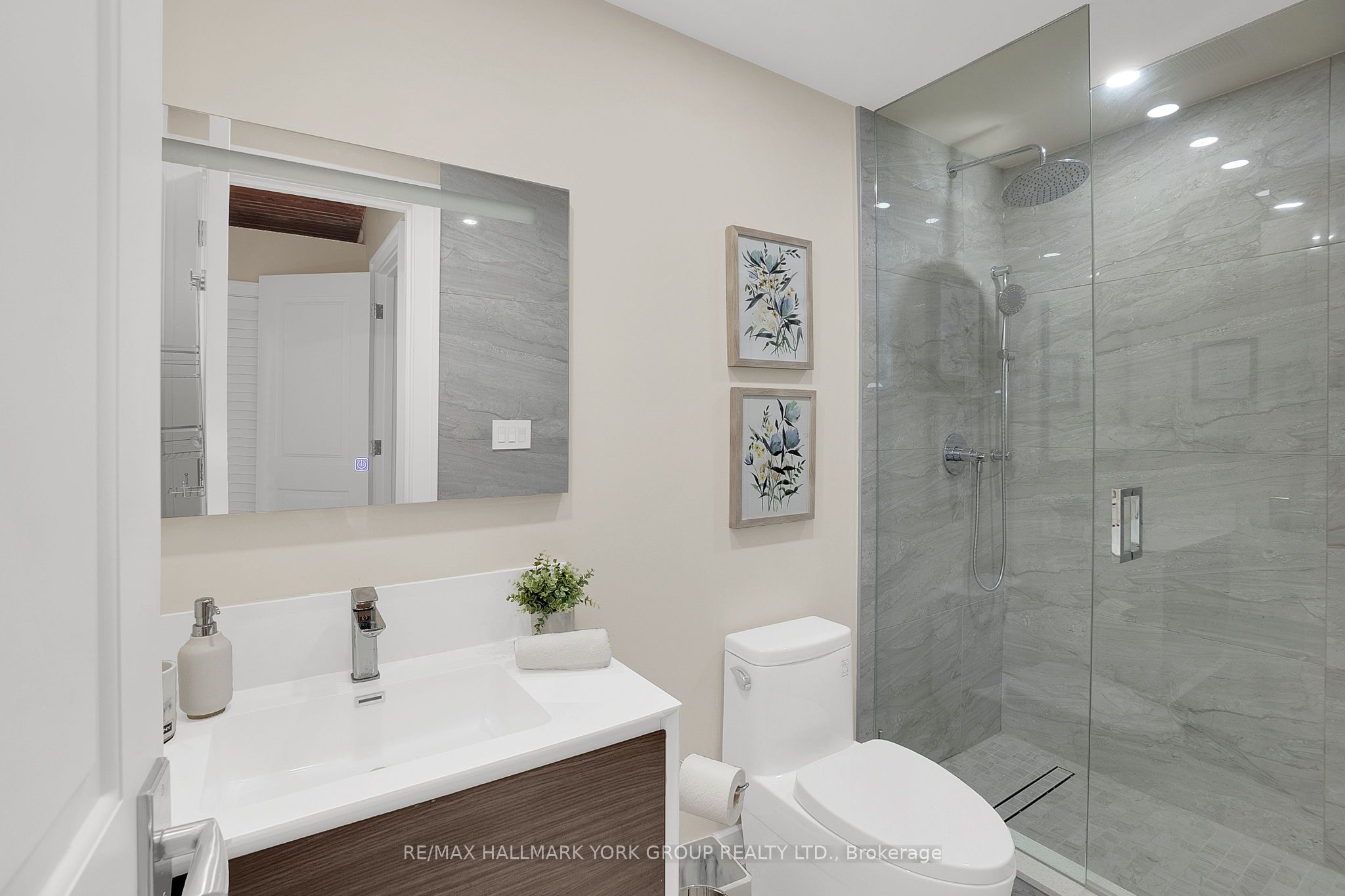 4235 17th Side Road Property Photo 24