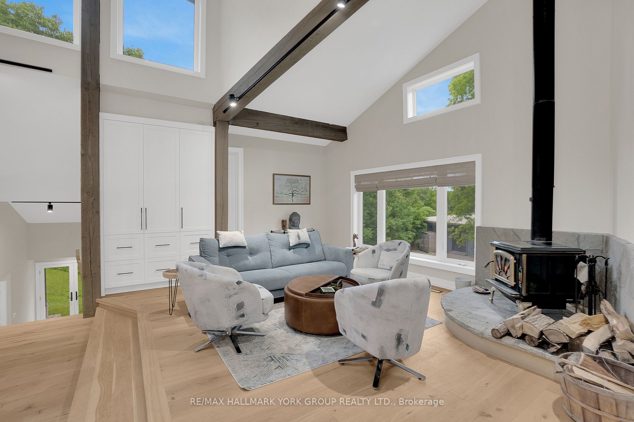 4235 17th Side Road Property Photo 40