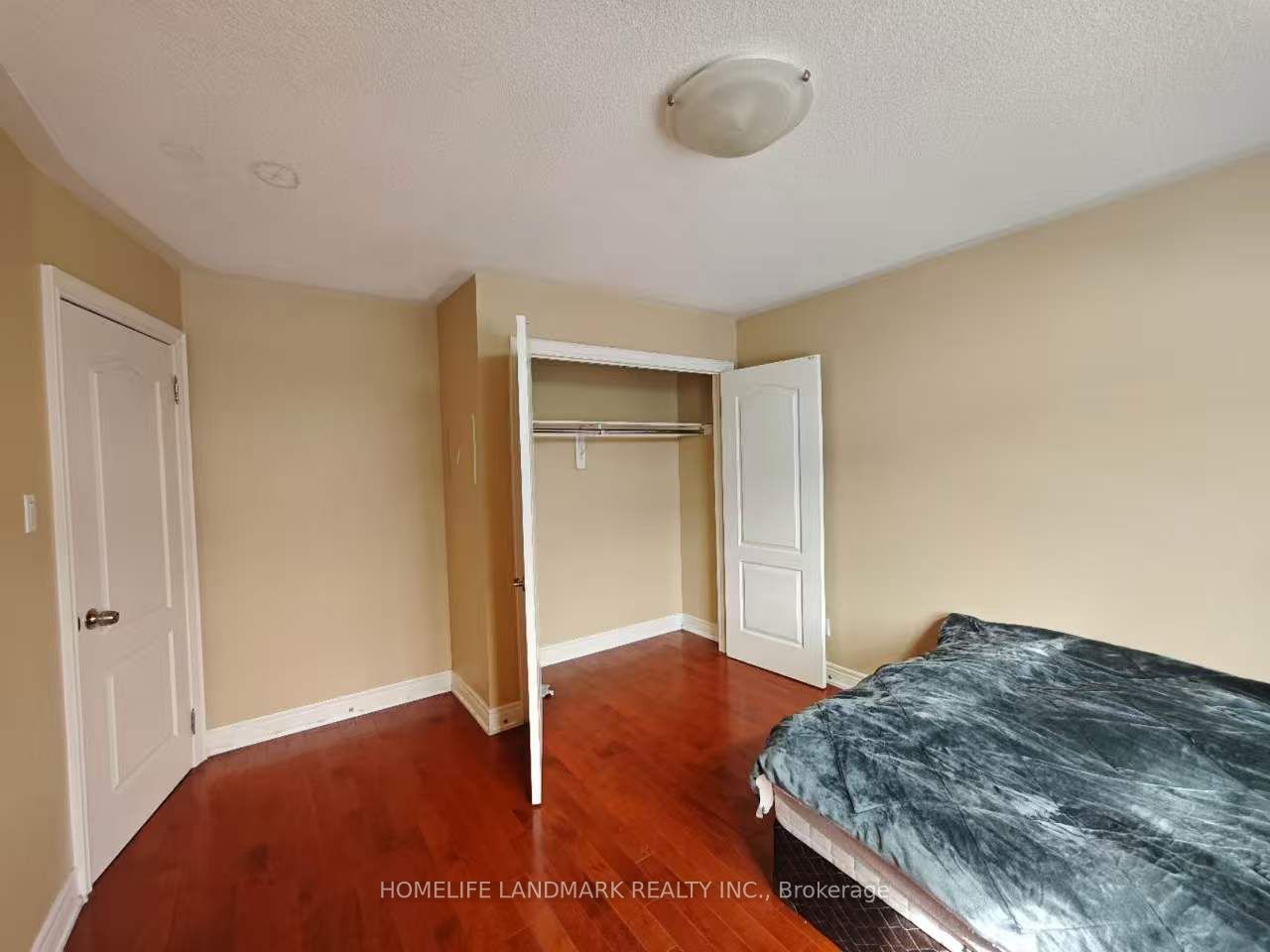 92 Monkhouse Road Upper#2 Property Photo 1