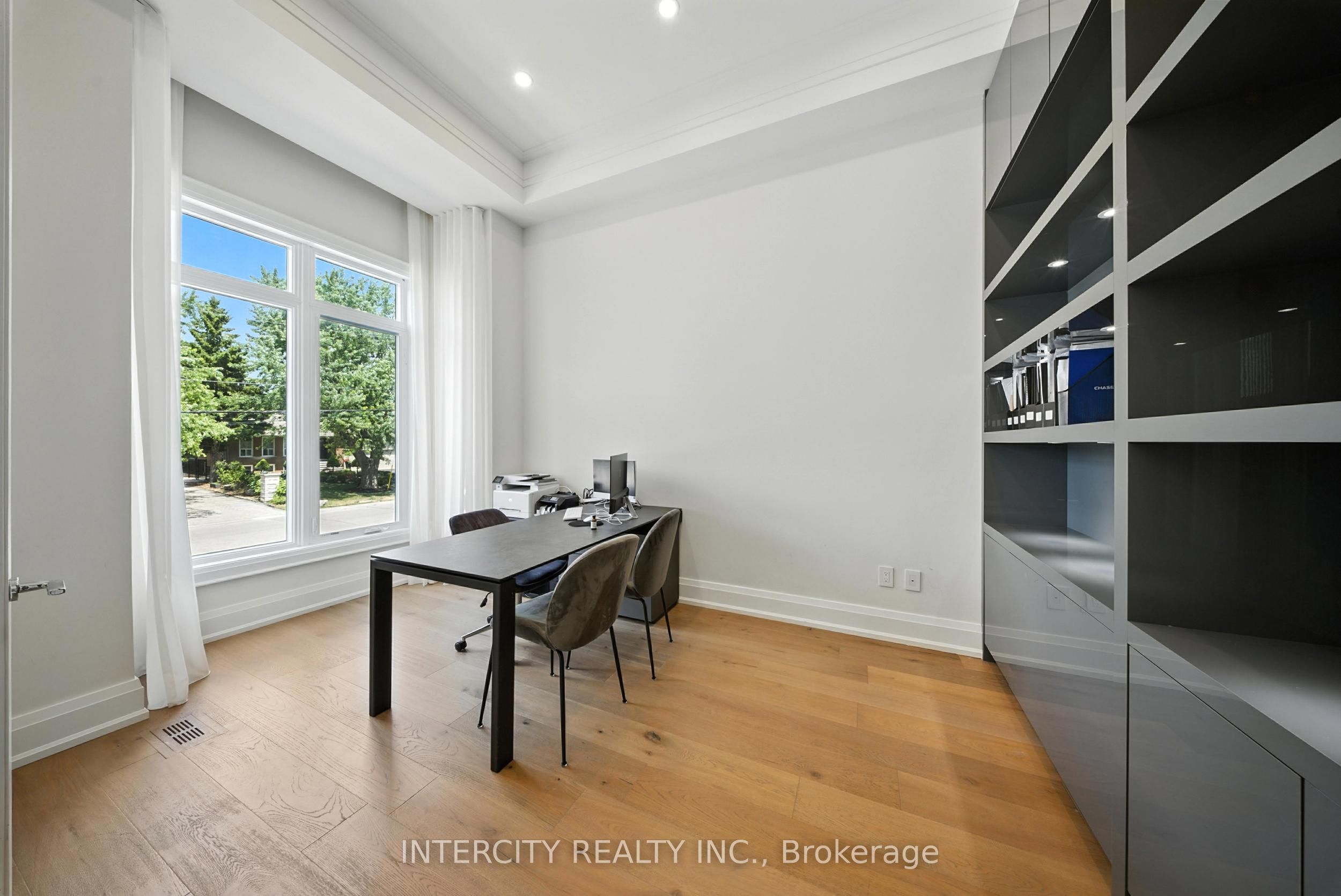 131a Birch Avenue Property Photo 23