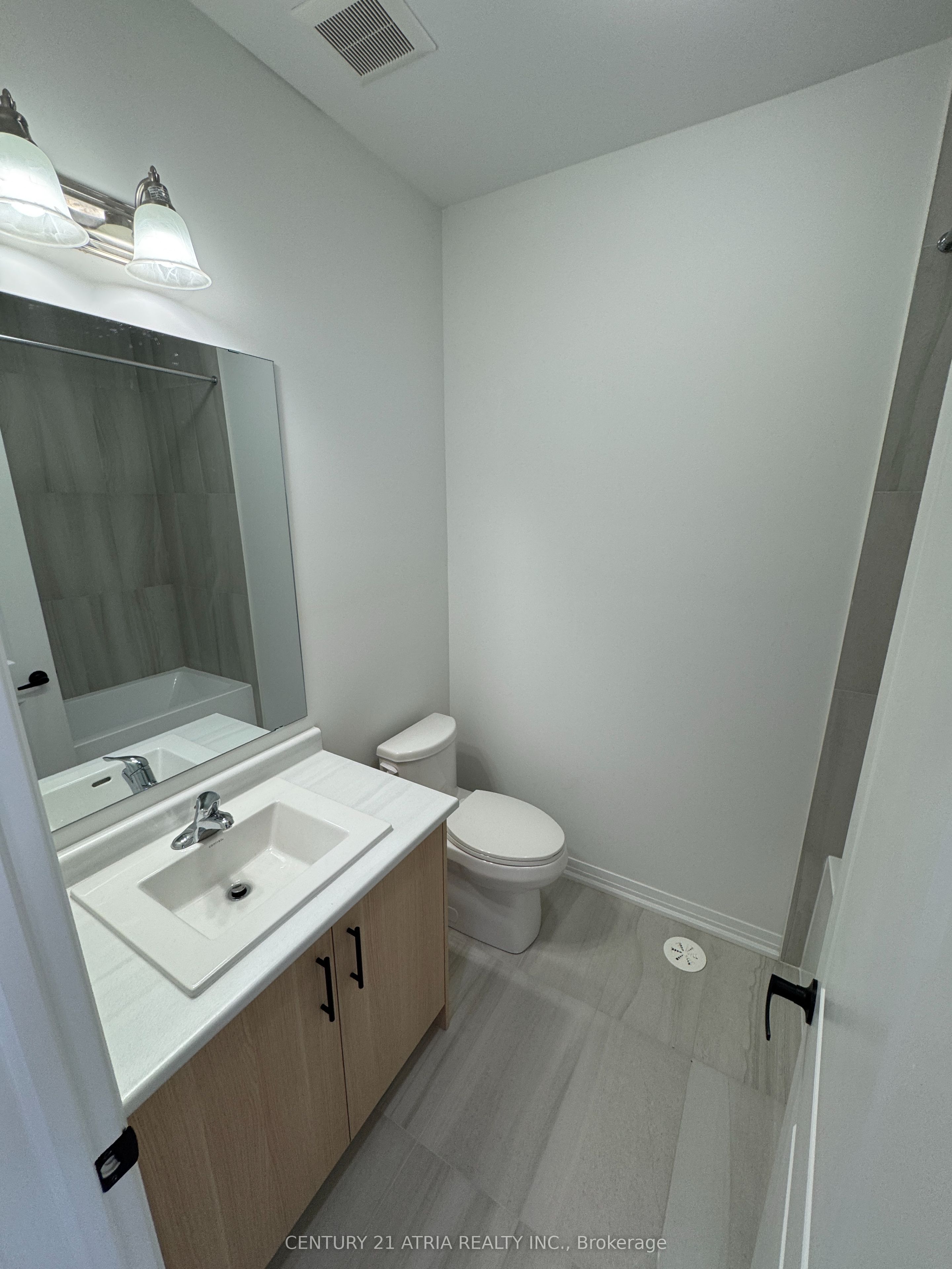 53 Harold Wilson Lane Complete Property Photo 5