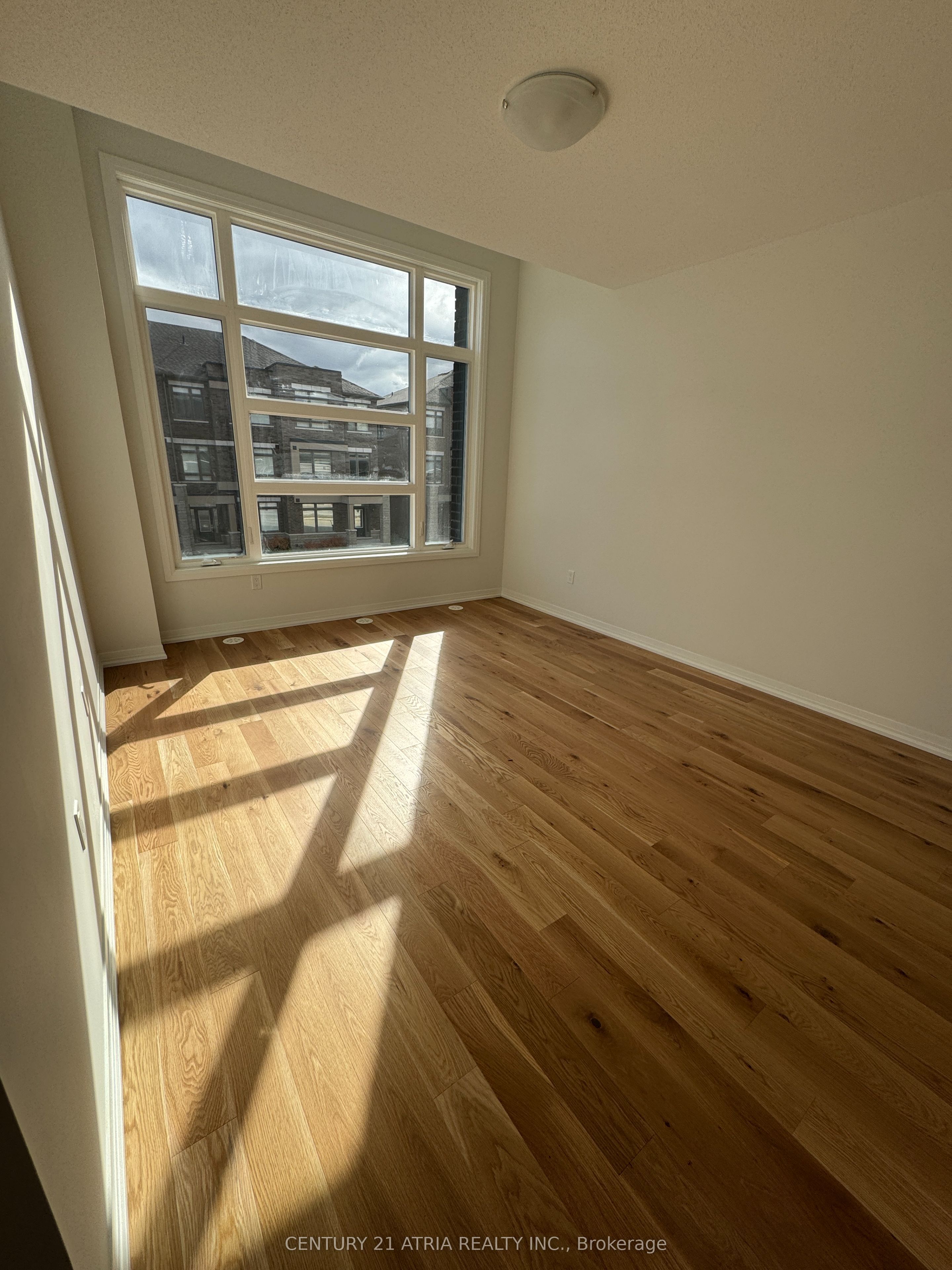 53 Harold Wilson Lane Complete Property Photo 8