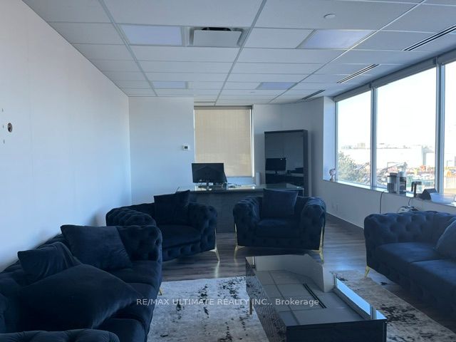 261 Chrislea Road Property Photo 4