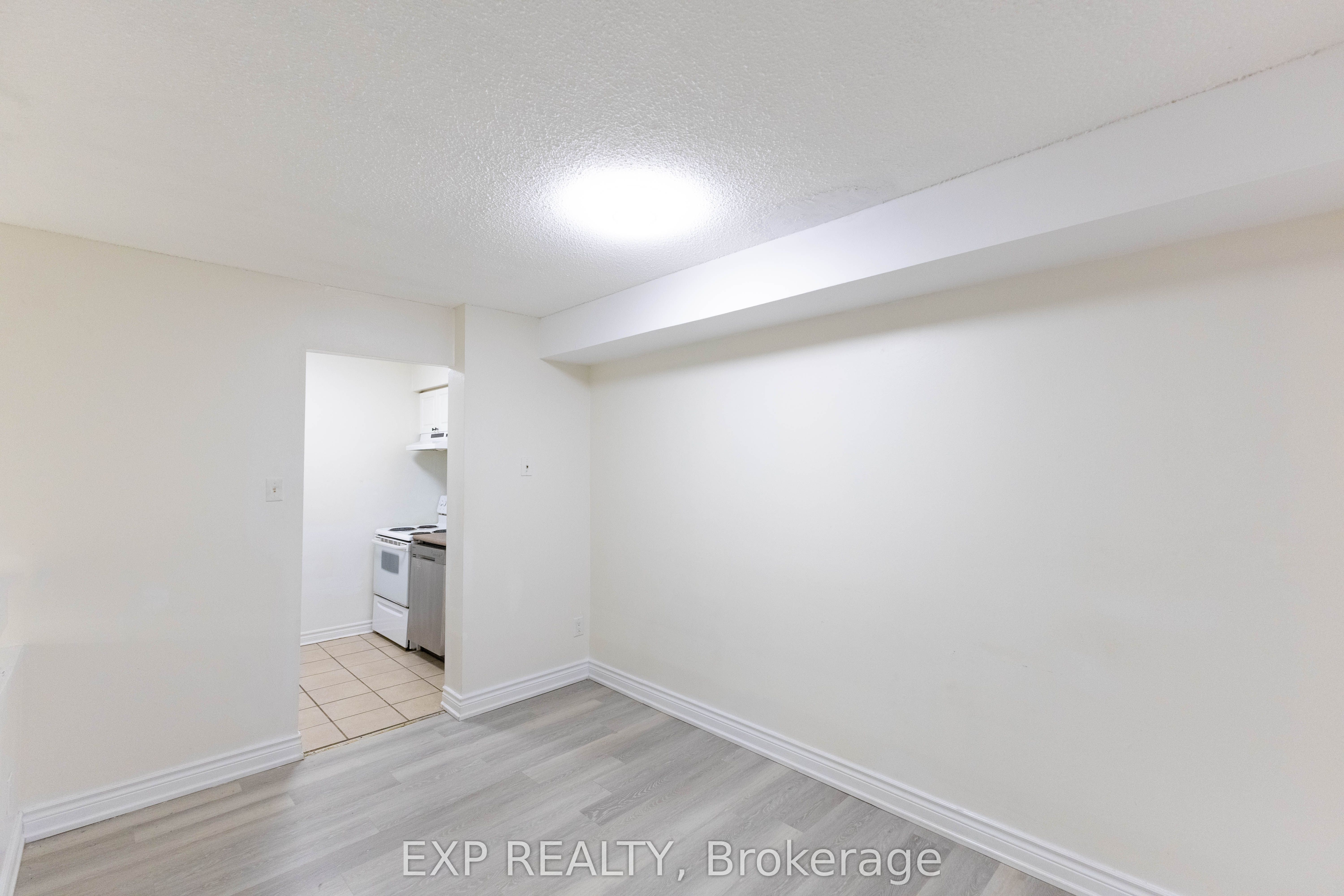 248 Milestone Crescent 120 Property Photo 15
