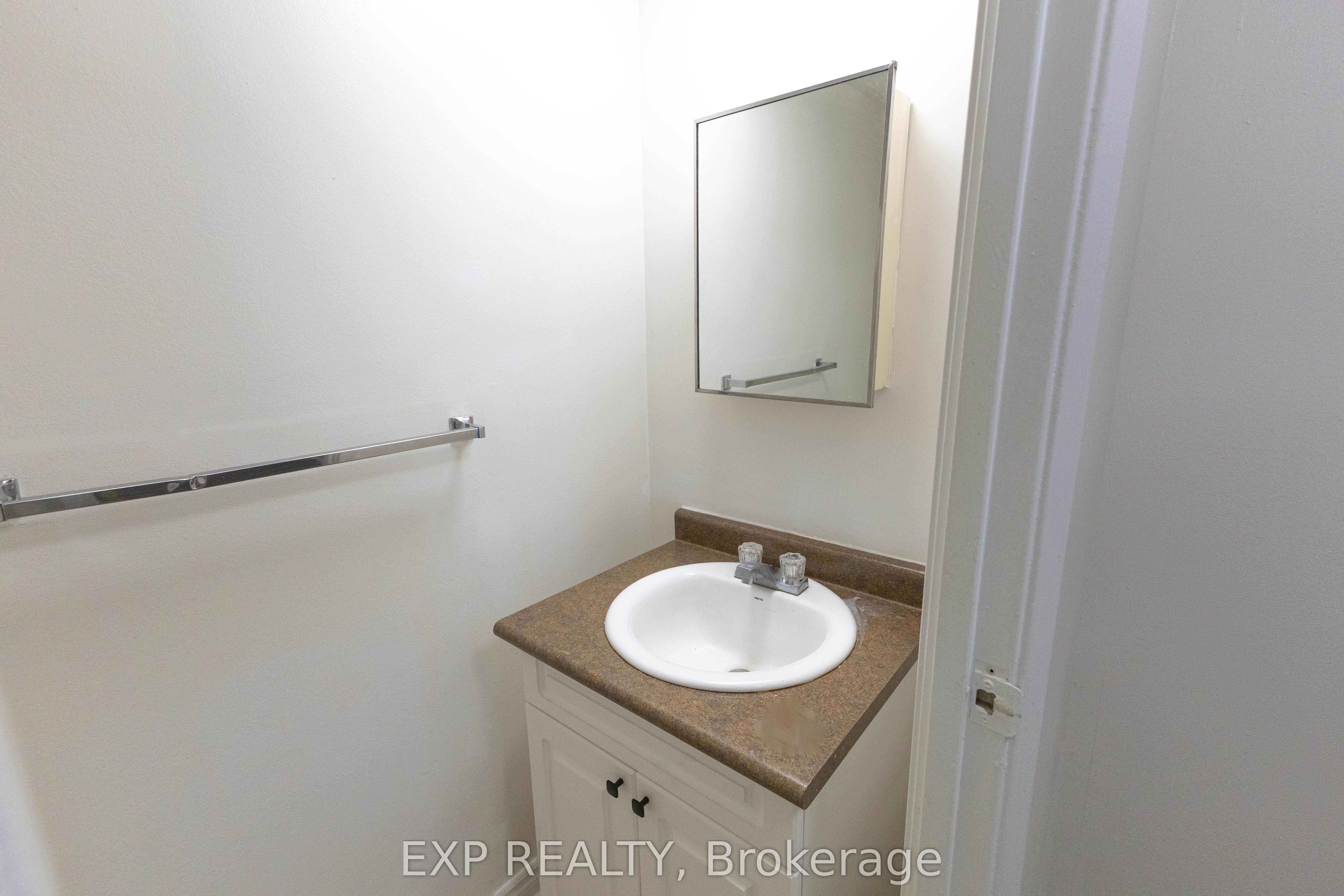 248 Milestone Crescent 120 Property Photo 20