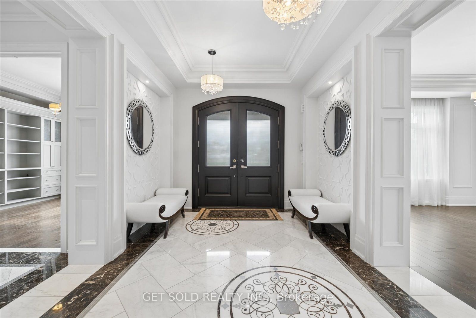 8 Thornhill Avenue Property Photo 4