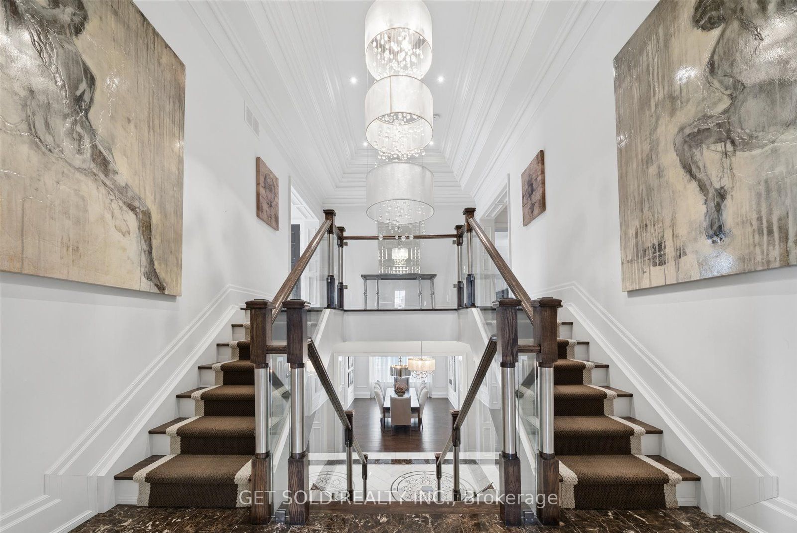 8 Thornhill Avenue Property Photo 18