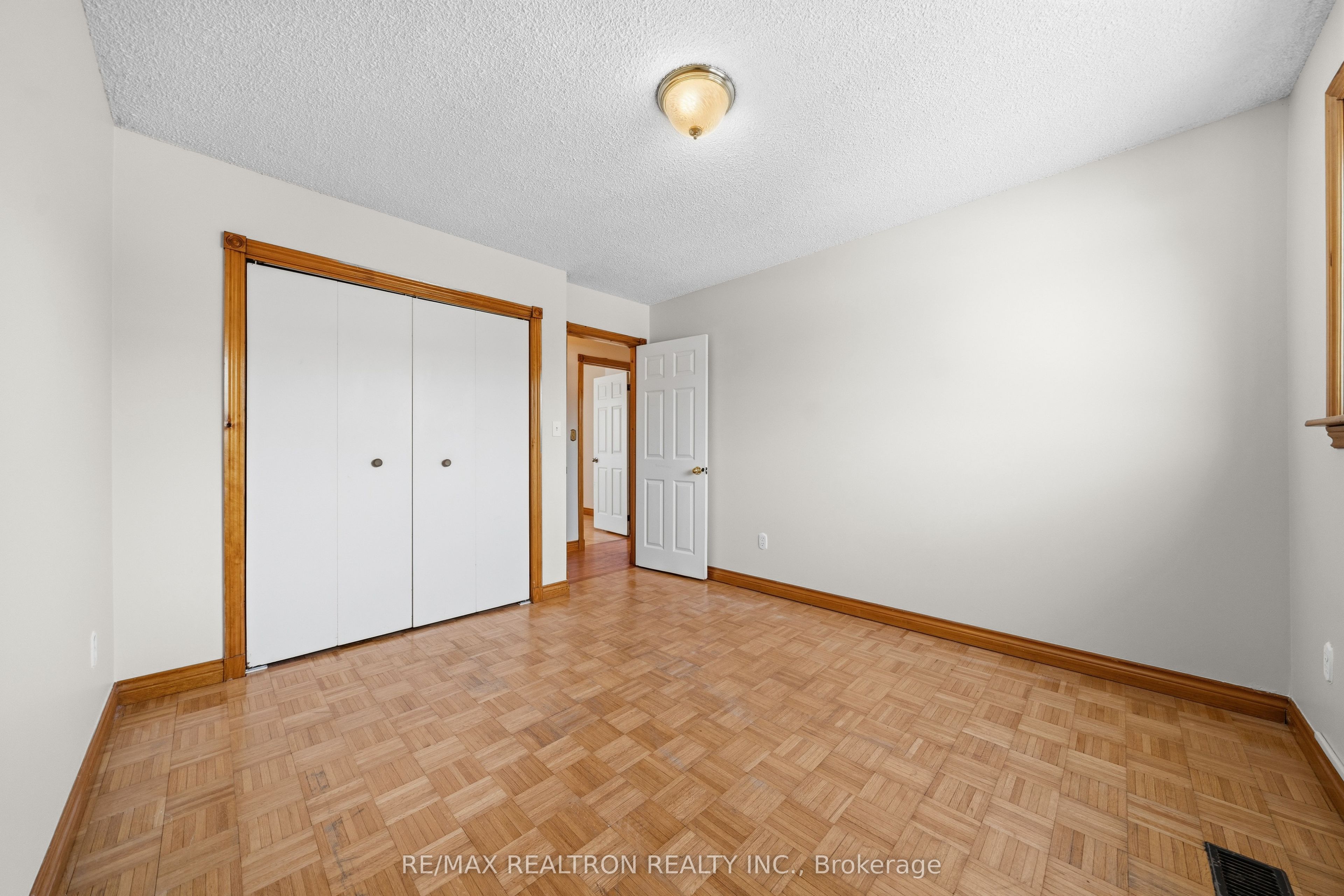 173 Elgin Mills Road W Property Photo 25