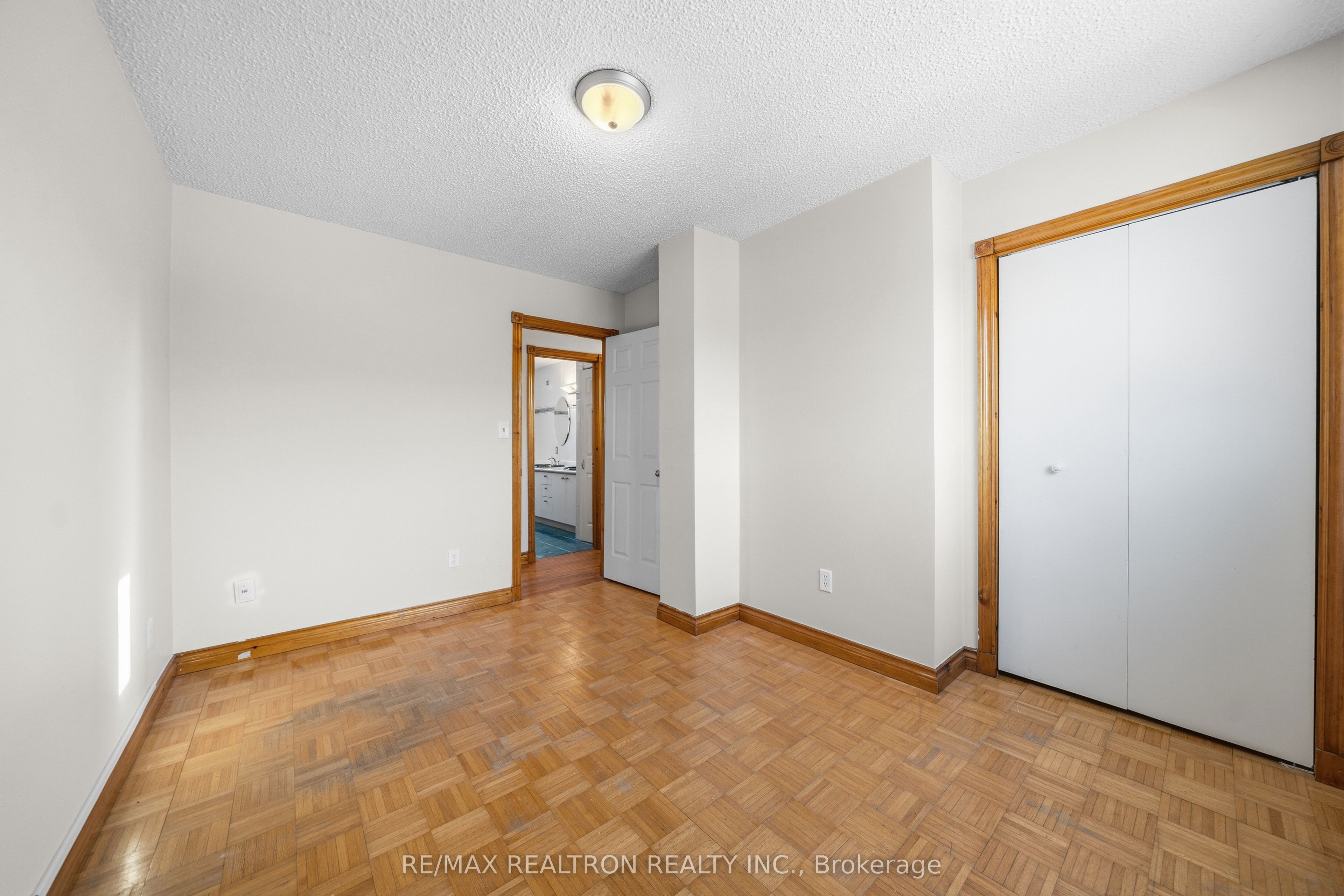 173 Elgin Mills Road W Property Photo 27