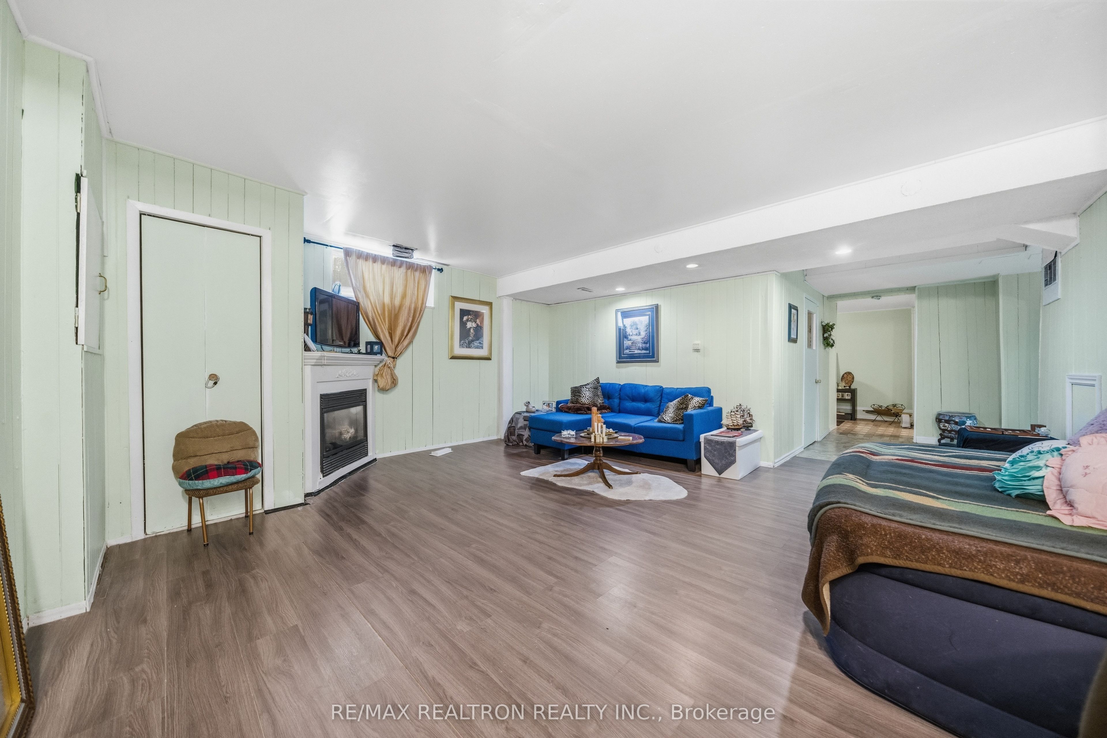 173 Elgin Mills Road W Property Photo 31