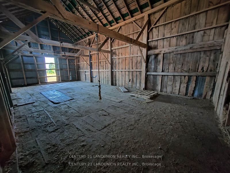 4261 Bloomington Road Property Photo 3