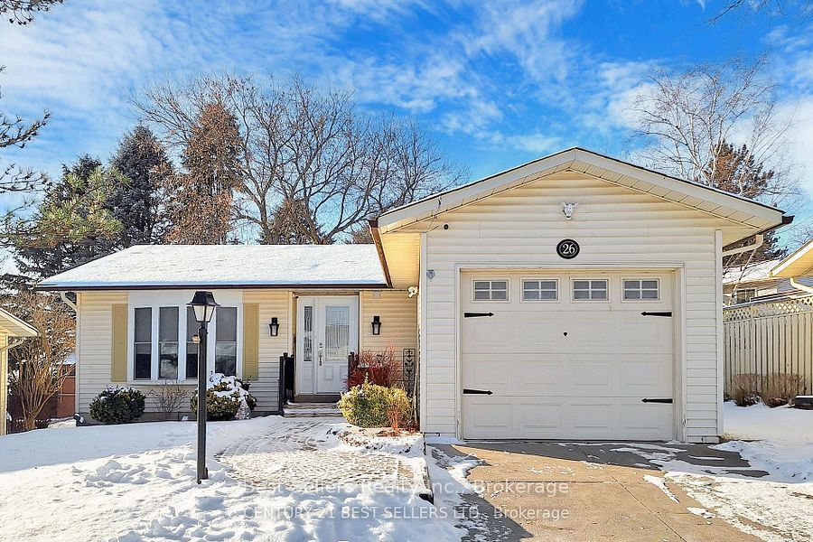 26 Tecumseth Pines Drive Property Photo 1
