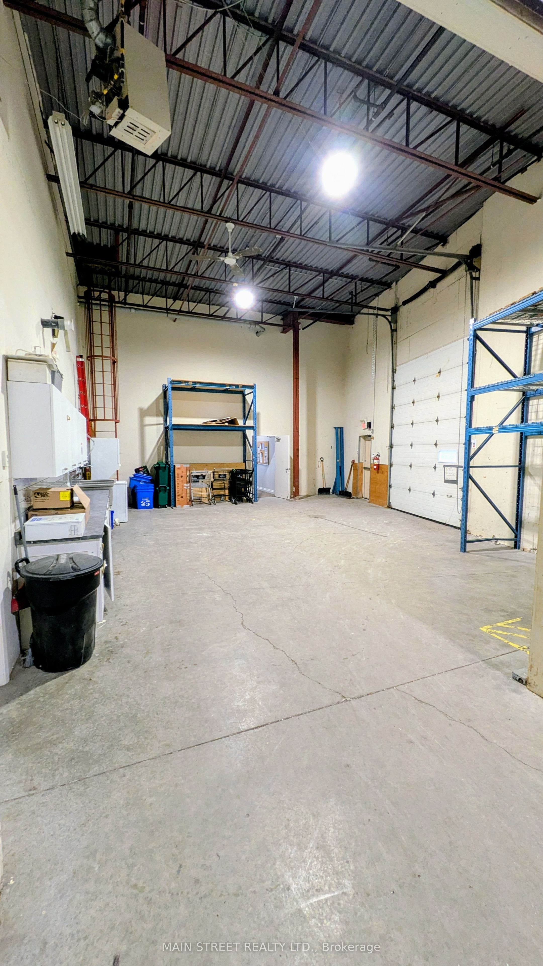 350 Industrial Parkway S Property Photo 6