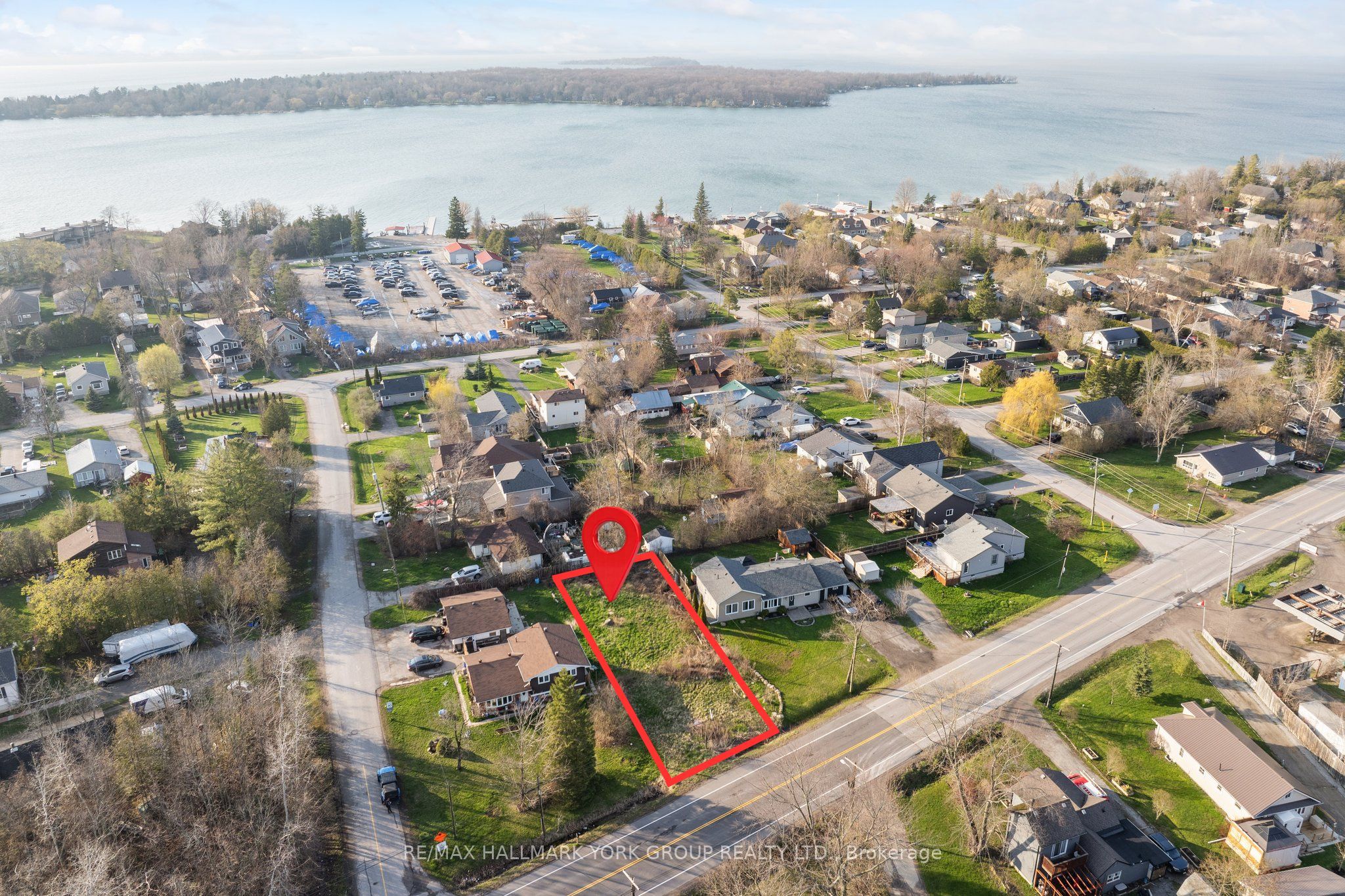 970 Metro Road N Property Photo 1