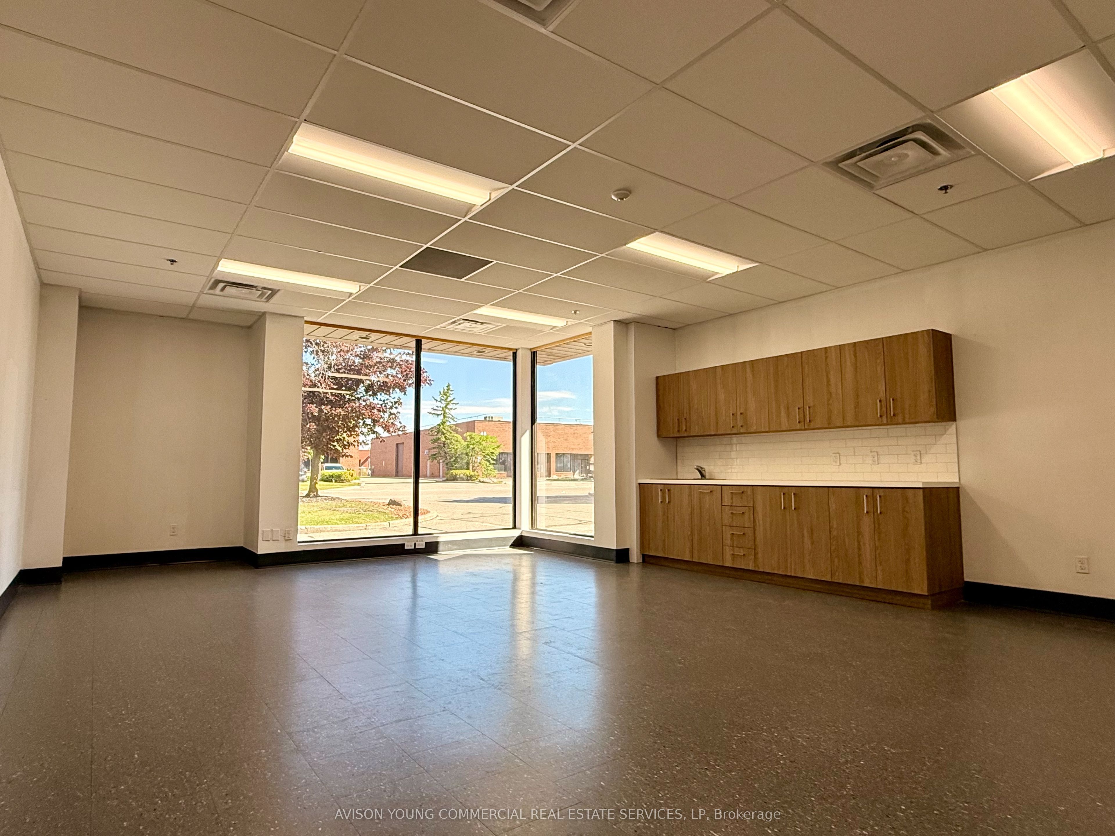 75 Haist Avenue Property Photo 10