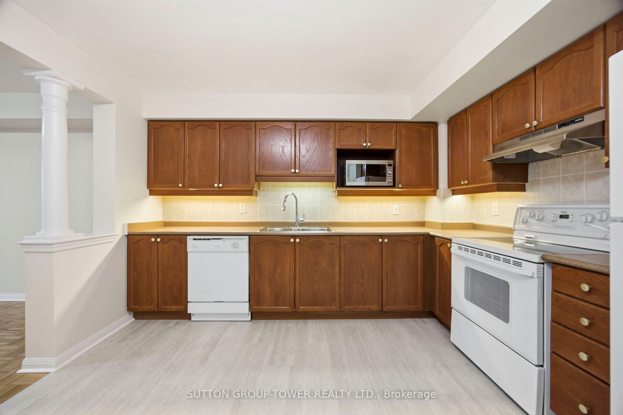 2500 Rutherford Road N 408 Property Photo 8