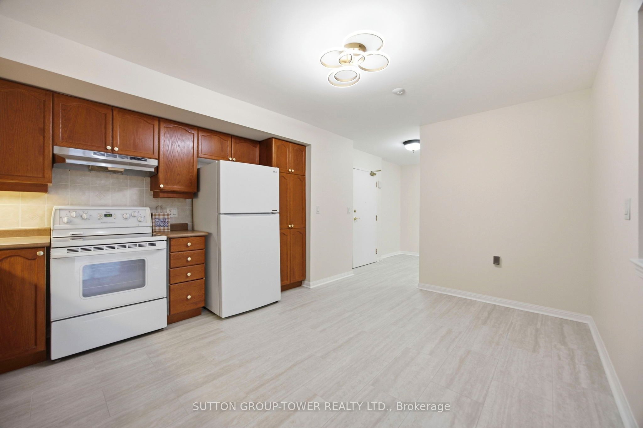 2500 Rutherford Road N 408 Property Photo 10