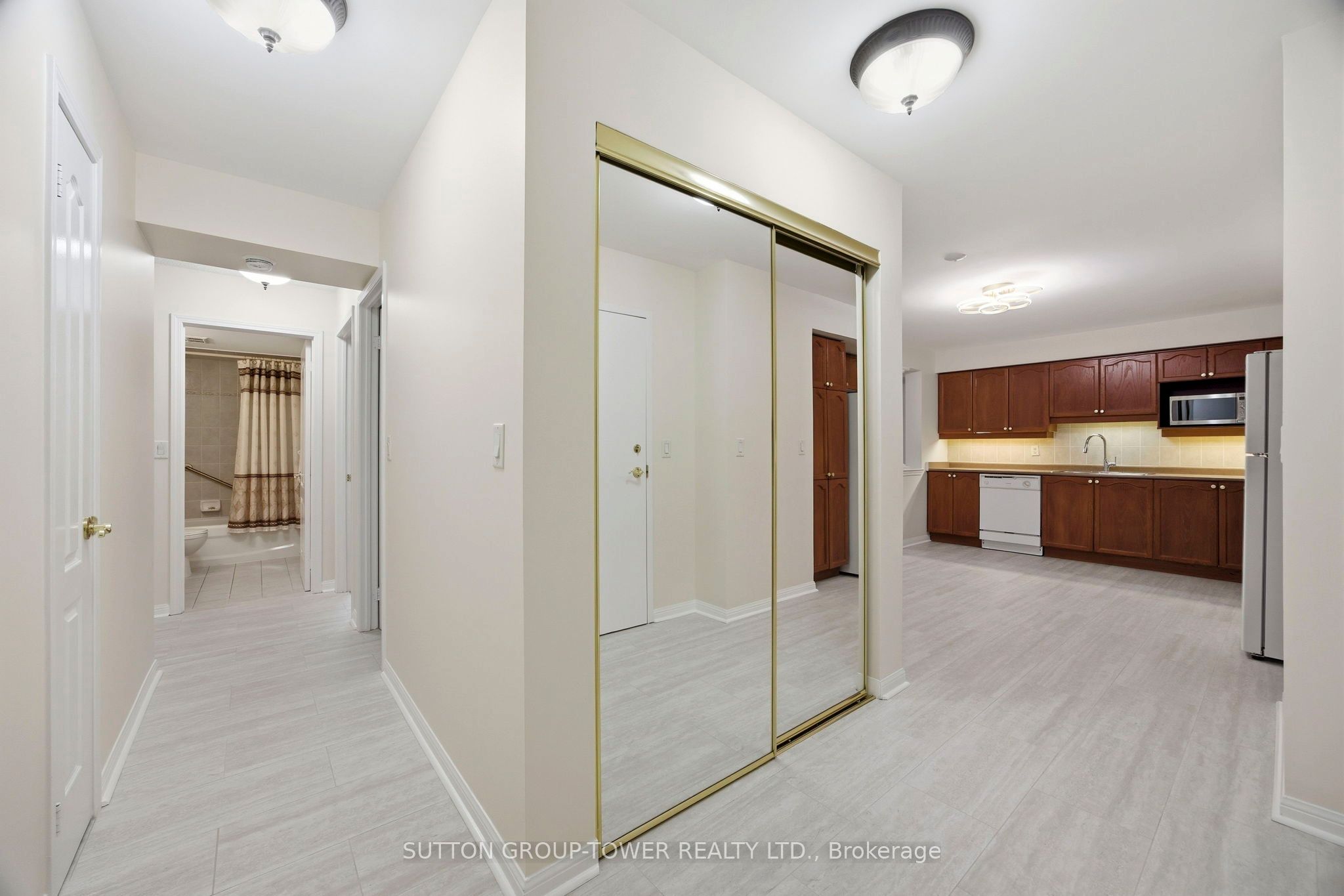2500 Rutherford Road N 408 Property Photo 17