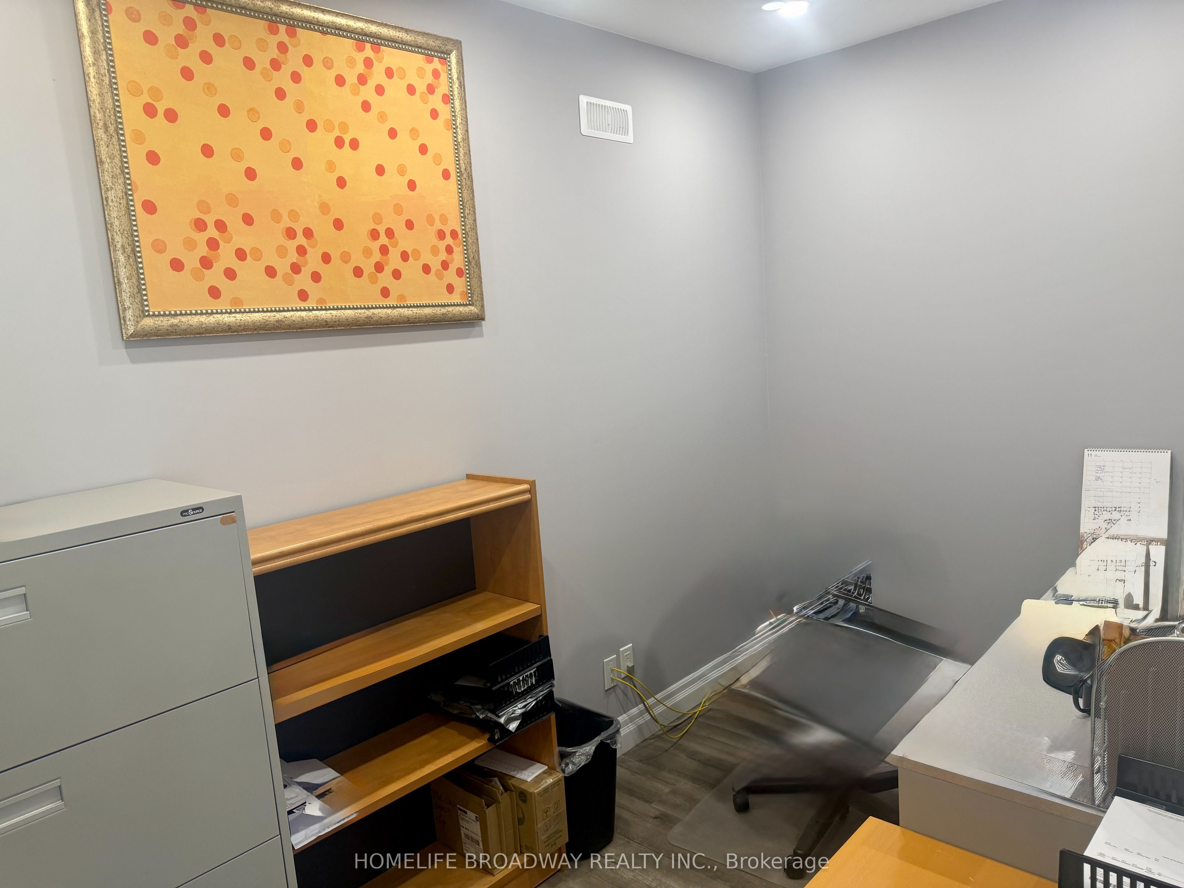 60 Innovator Avenue 25 Property Photo 8