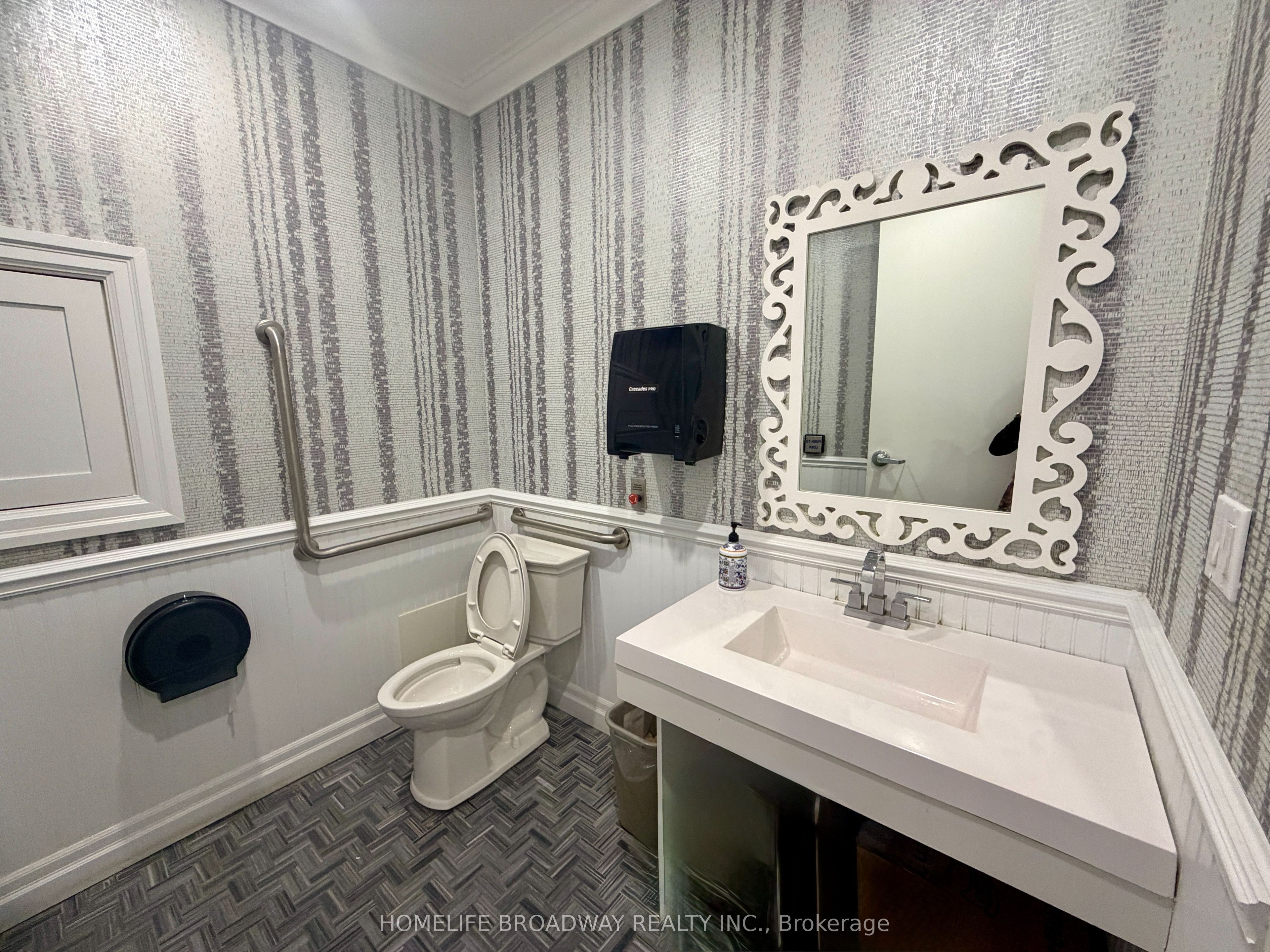 60 Innovator Avenue 25 Property Photo 9
