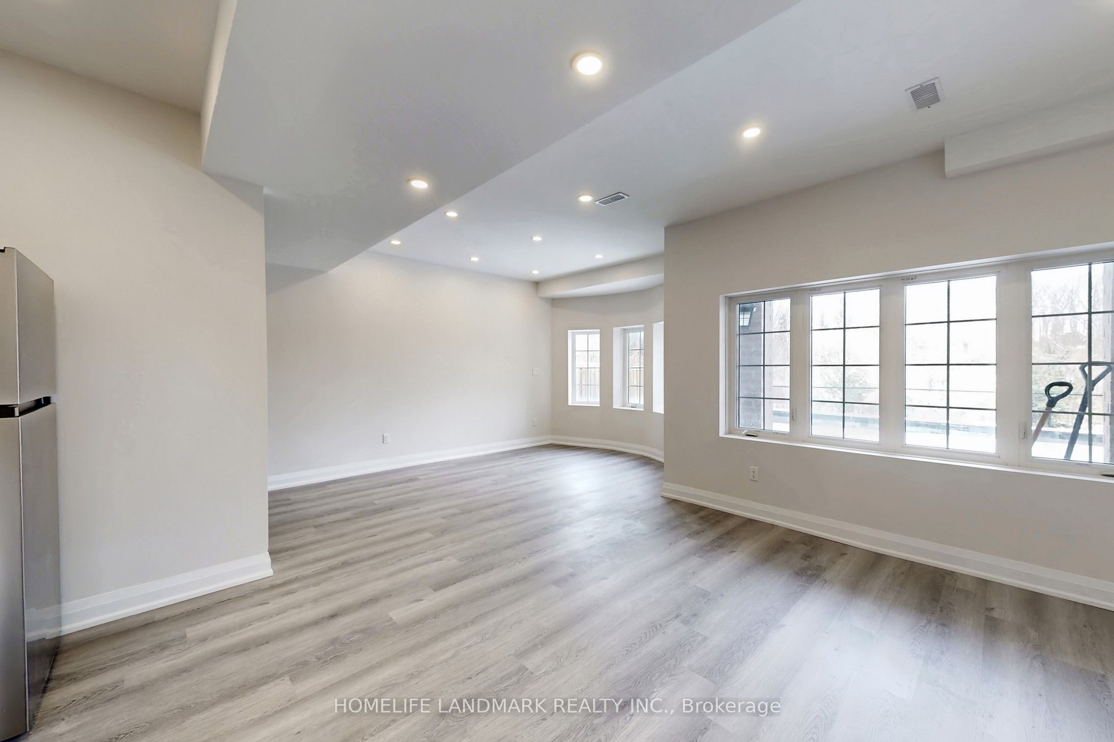 75 Hurst Avenue Property Photo 34