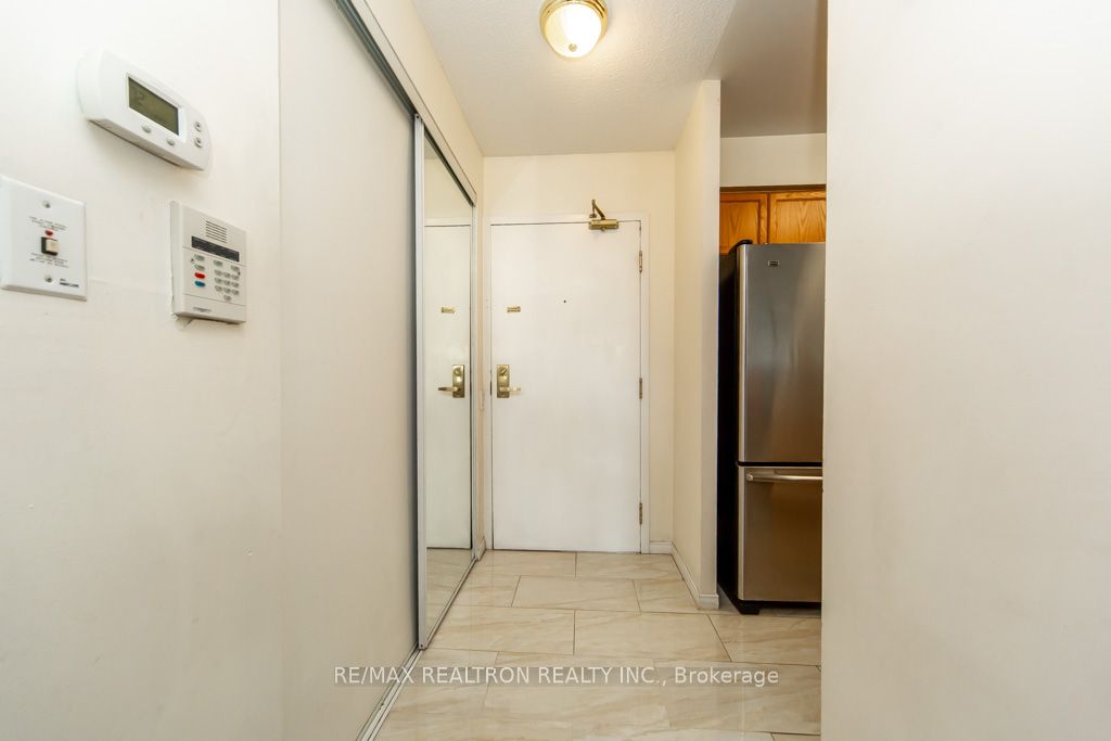 5 Emerald Lane 306 Property Photo 20